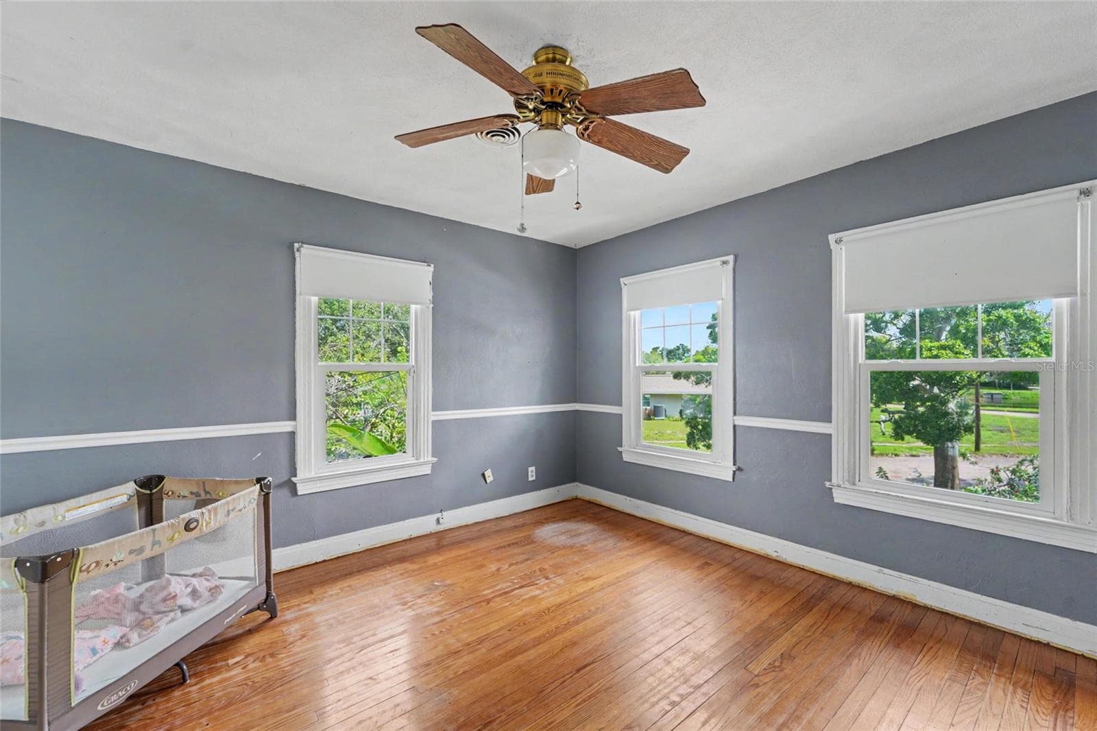 Single Family Residence at 6100 3RD AVE N, ST PETERSBURG, photo 37 of 49