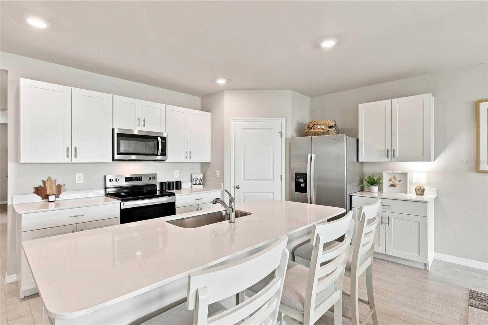Single Family Residence at 5131 SCHUBERT TRL, NORTH PORT, photo 4 of 47