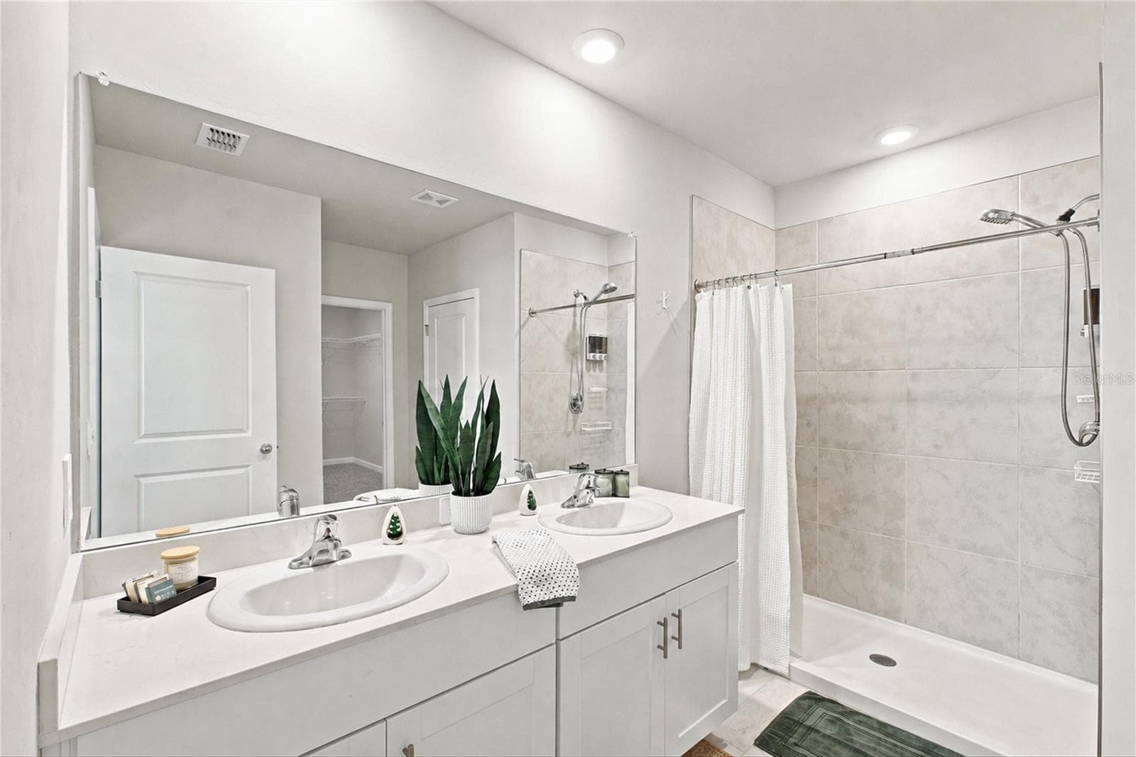 Single Family Residence at 5131 SCHUBERT TRL, NORTH PORT, photo 14 of 47