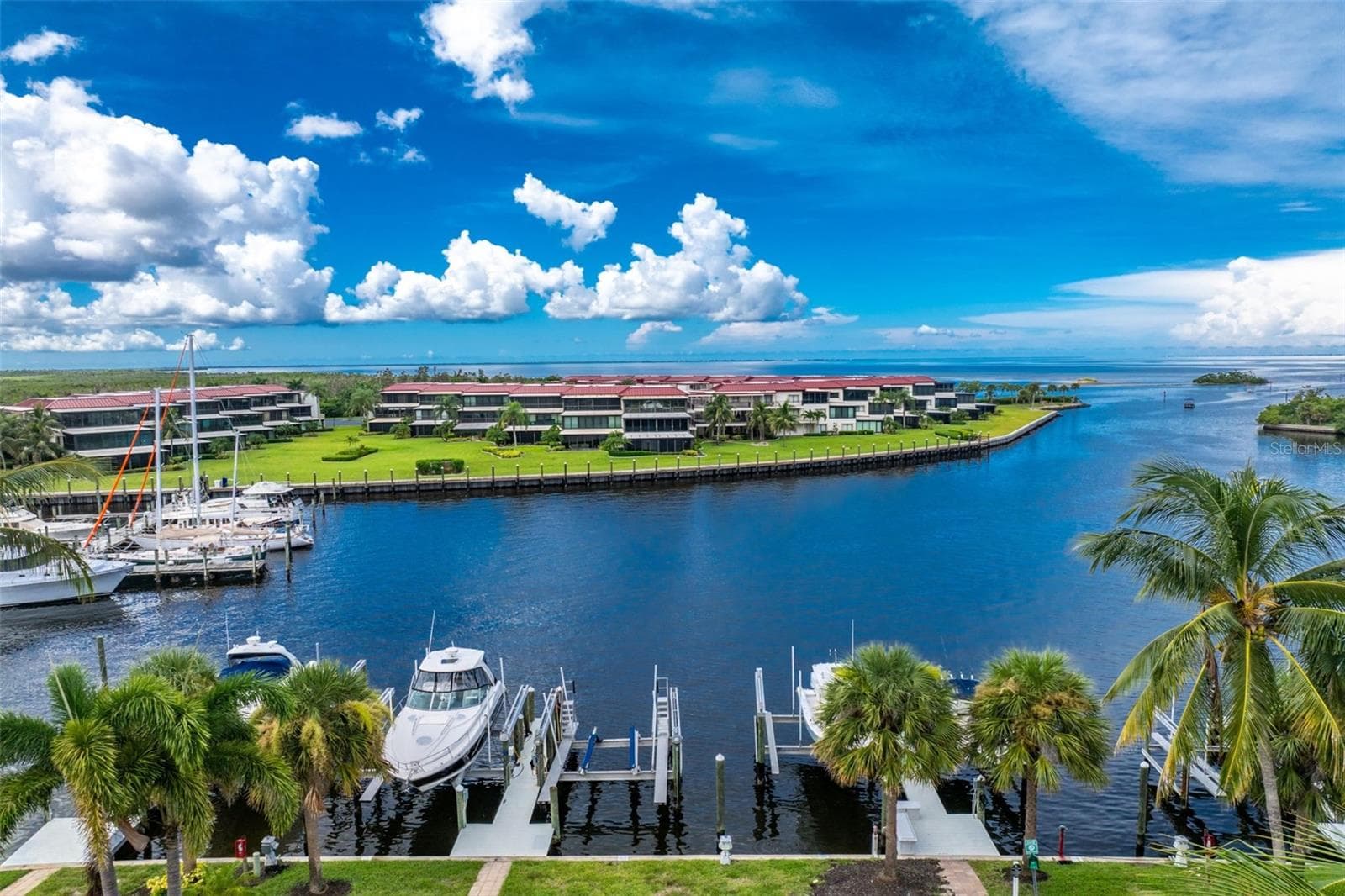 Condominium at 3313 SUNSET KEY CIR #402, PUNTA GORDA, photo 41 of 66