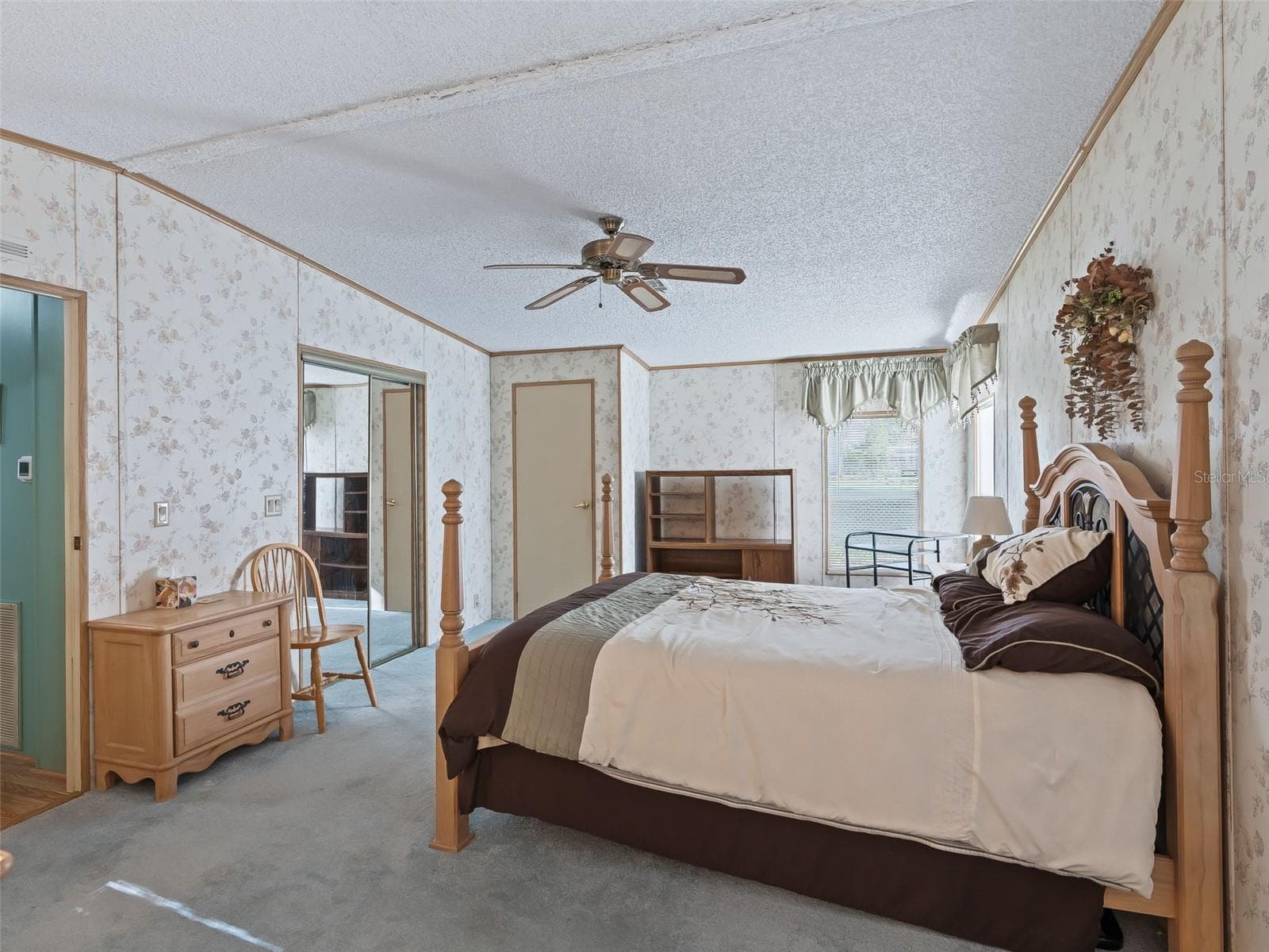 Manufactured Home at 12655 SE 101ST CT, BELLEVIEW, photo 12 of 24