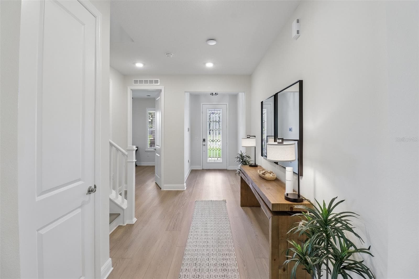 **WELCOME HOME** - 2985 WATER CLOVER CT, APOPKA