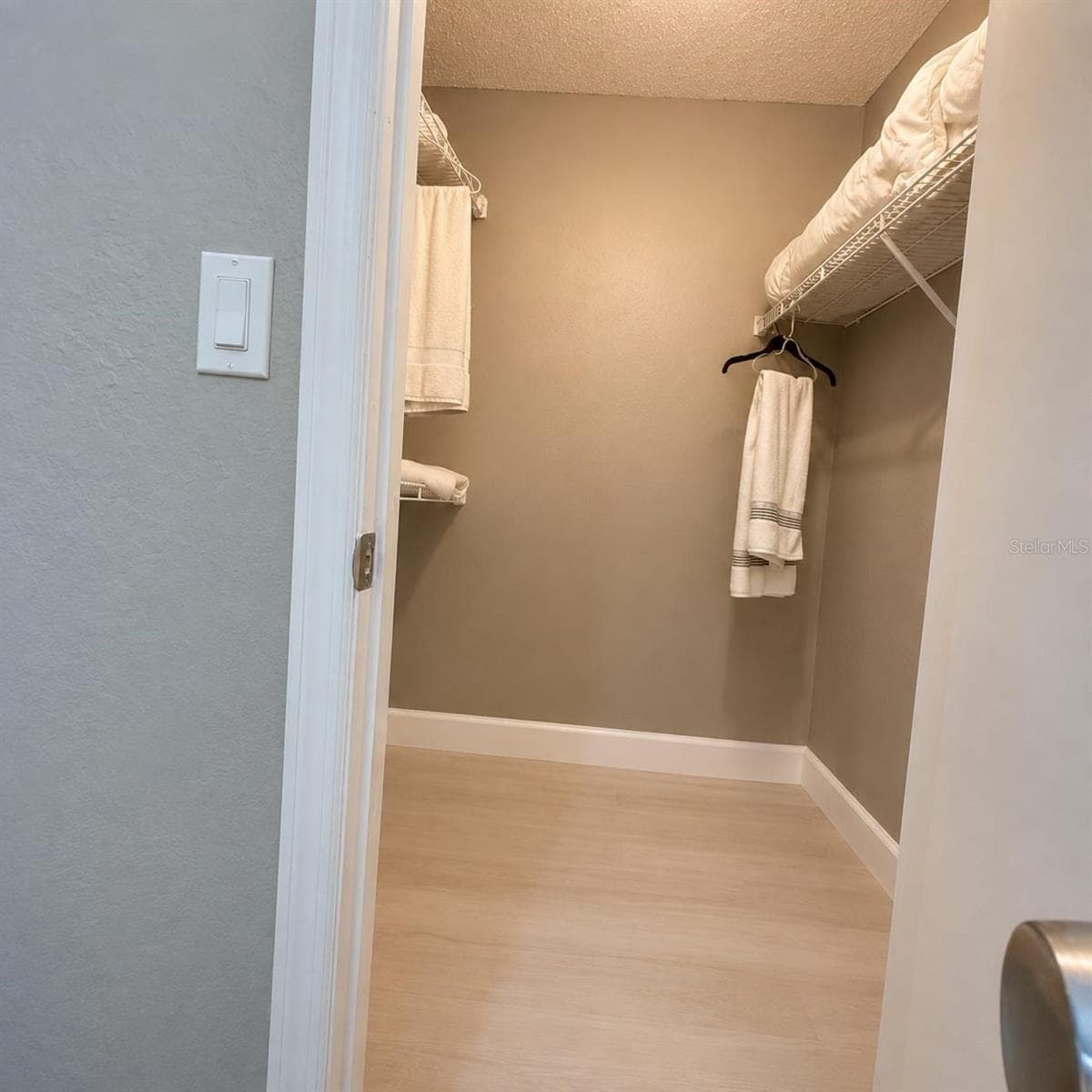 Condominium at 5785 GATLIN AVE #718, ORLANDO, photo 23 of 25