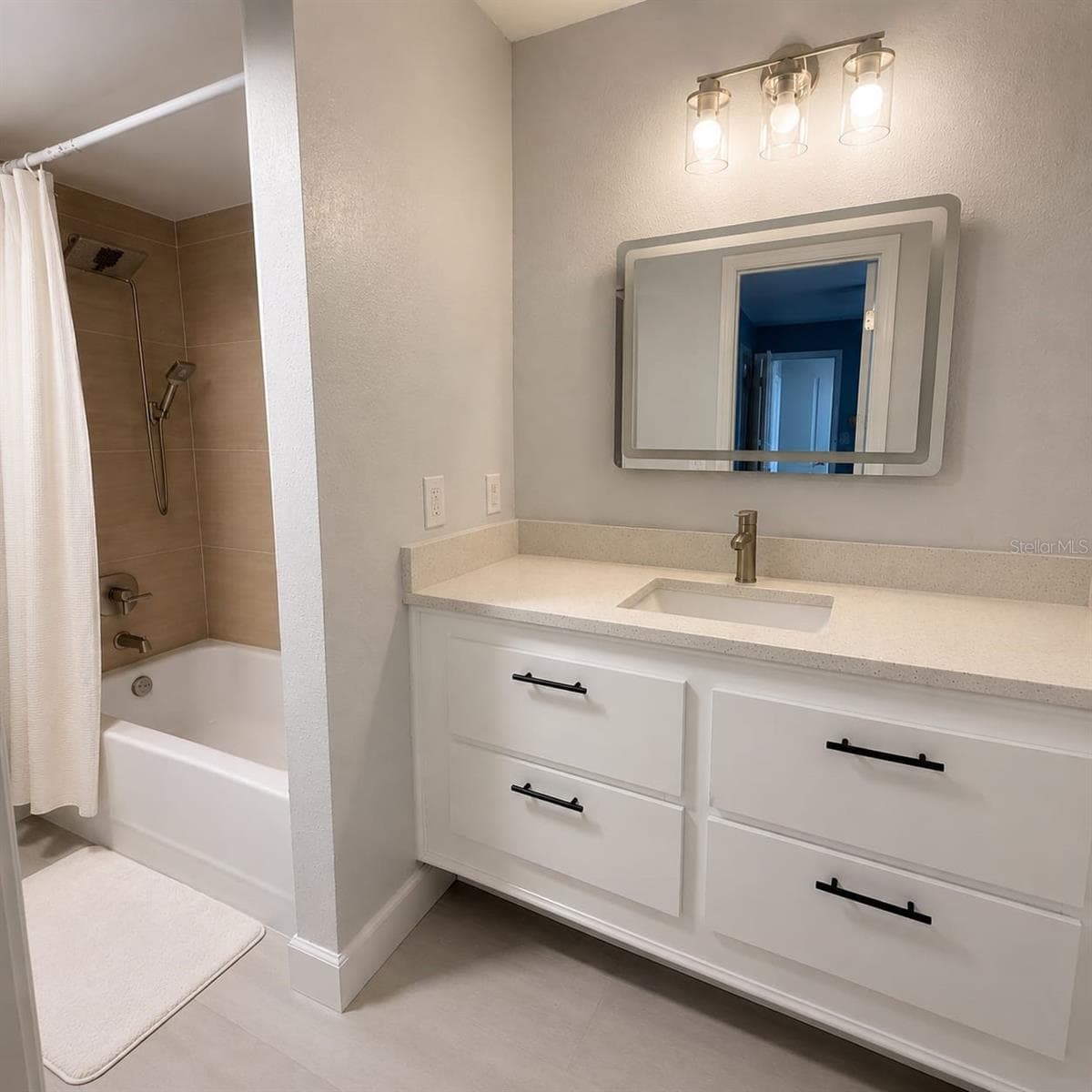 Bathroom 1 - 5785 GATLIN AVE #718, ORLANDO