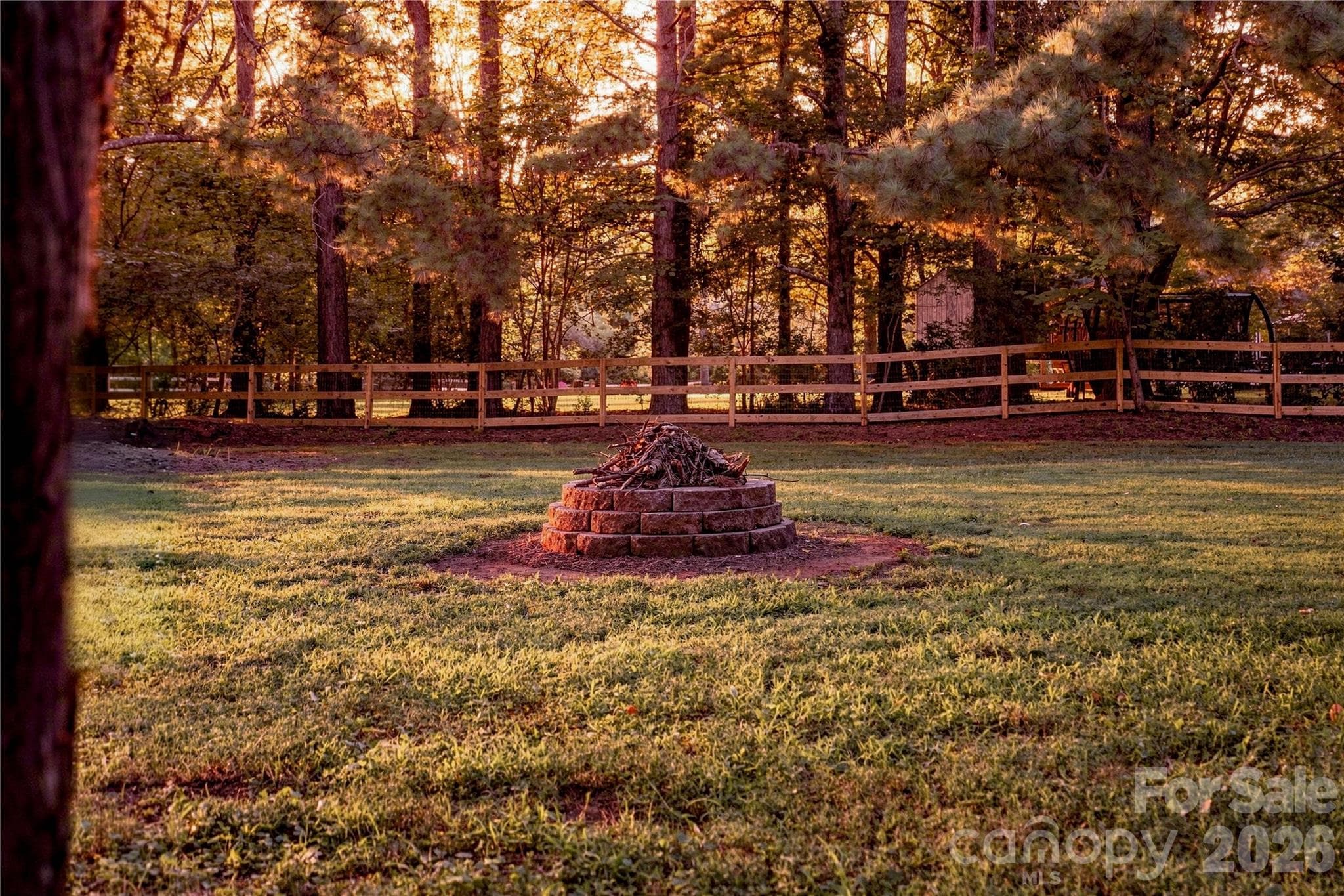 Fire Pit - 2429 Cassidy Drive, Davidson