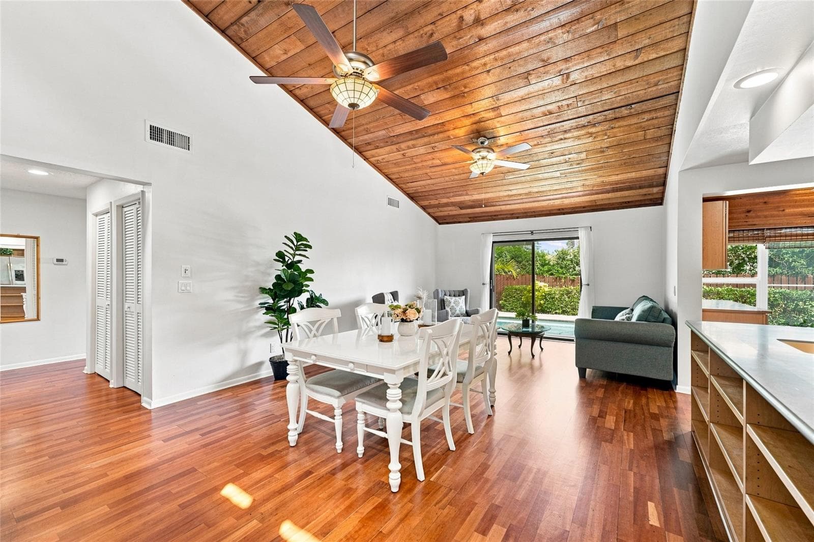 Single Family Residence at 2555 SWEETGUM WAY W, CLEARWATER, photo 30 of 78