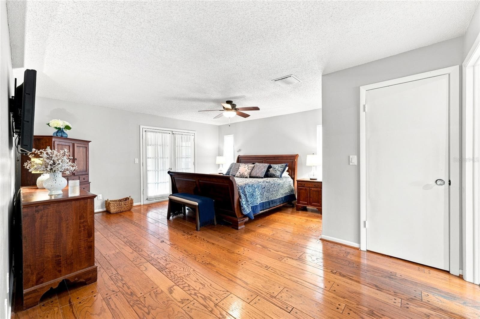Single Family Residence at 2555 SWEETGUM WAY W, CLEARWATER, photo 41 of 78
