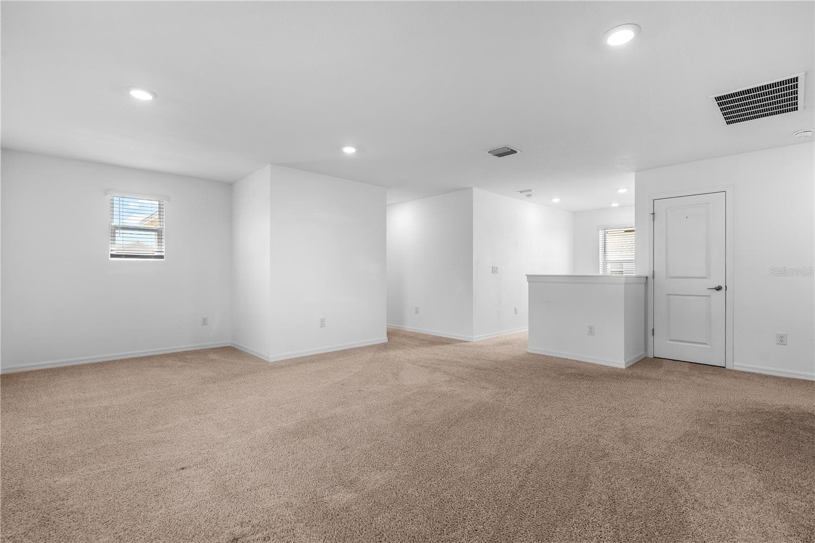 Single Family Residence at 11252 FIELDSTONE DR, PALMETTO, photo 17 of 39