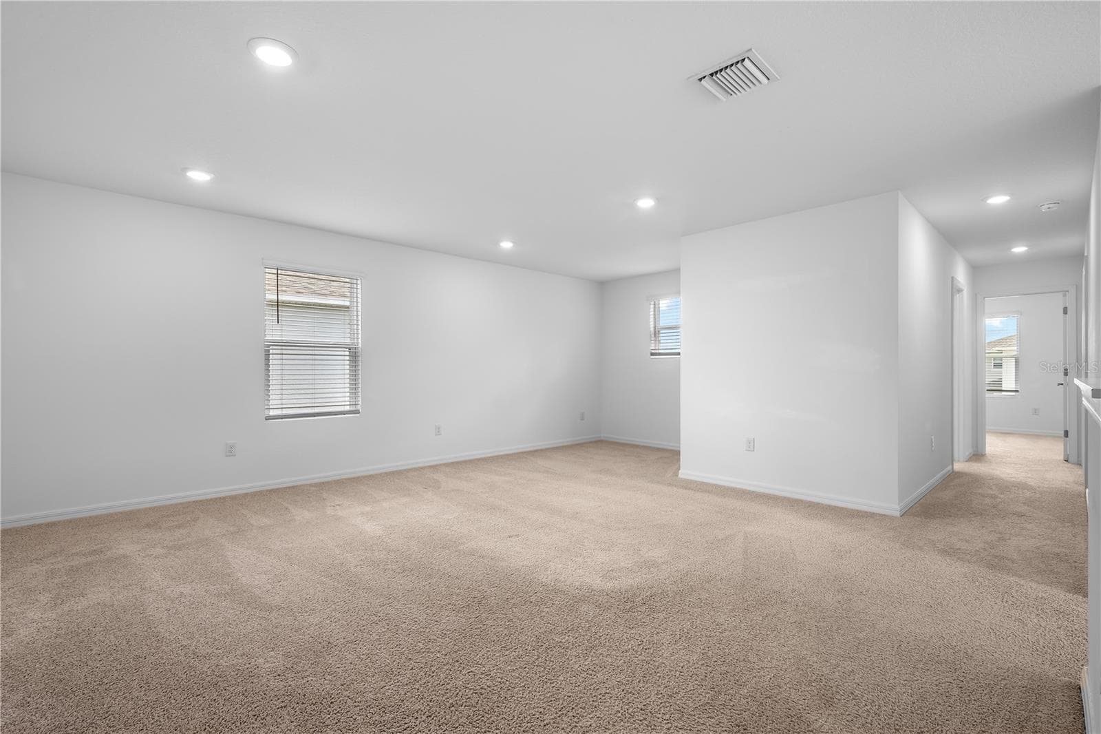 Single Family Residence at 11252 FIELDSTONE DR, PALMETTO, photo 28 of 39