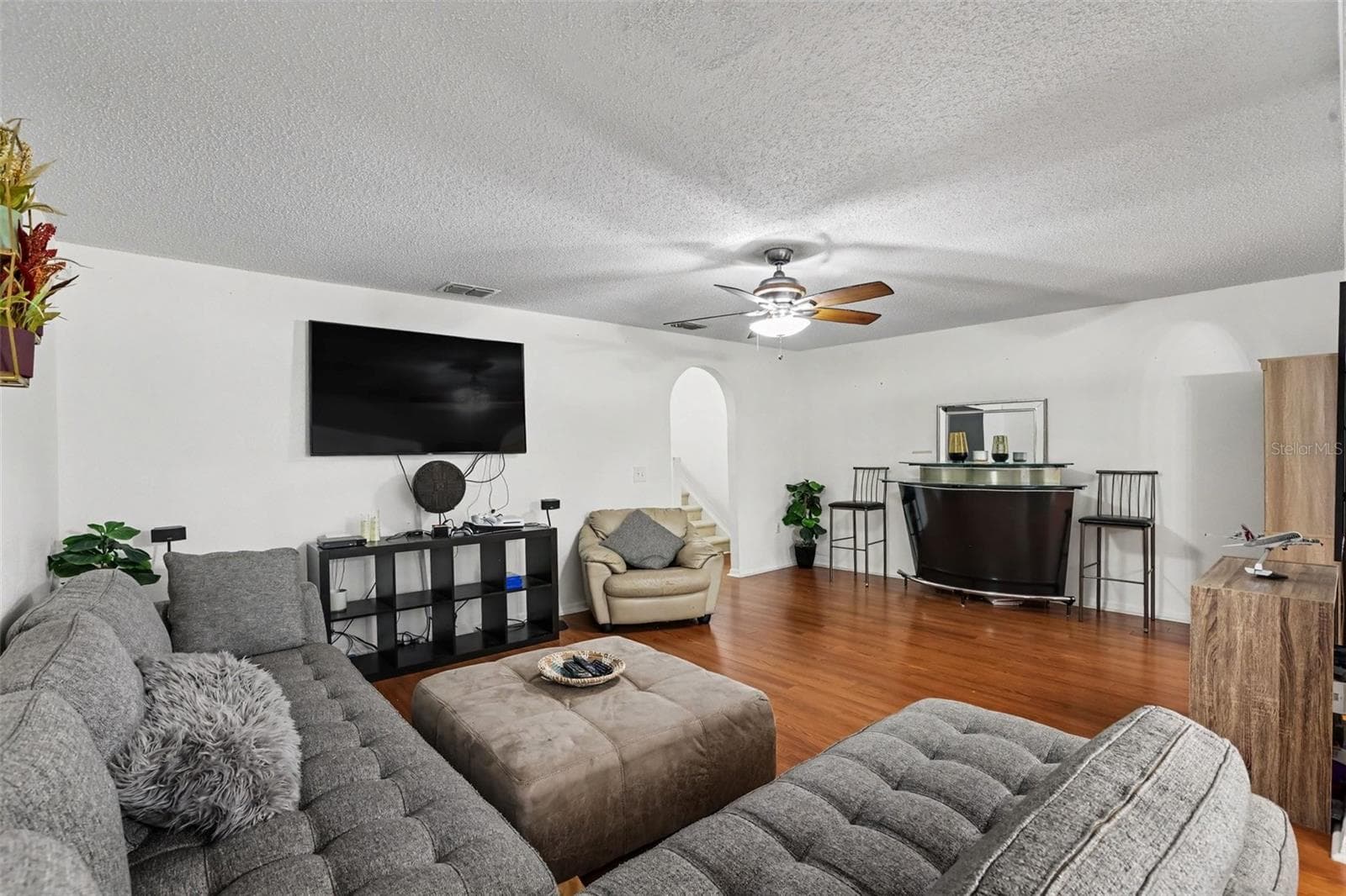 Townhouse at 4607 ASHBURN SQUARE DR, TAMPA, photo 5 of 33