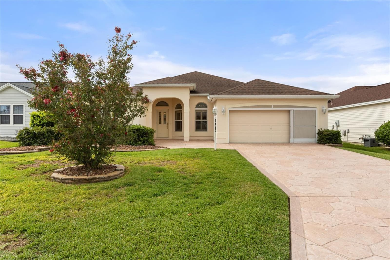 Front of Home - 2120 CALLAWAY DR, THE VILLAGES