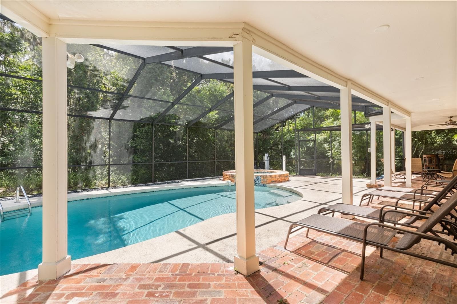 Lanai and Pool - 1602 COUNTRY CLUB RD, EUSTIS