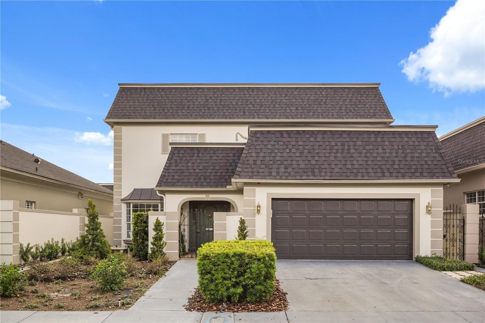 2186 COUNTRYSIDE CIR N