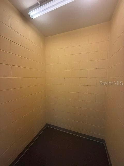 6 x6 Owners Closet outside front door - 7610 SANDY RIDGE DR #304, REUNION