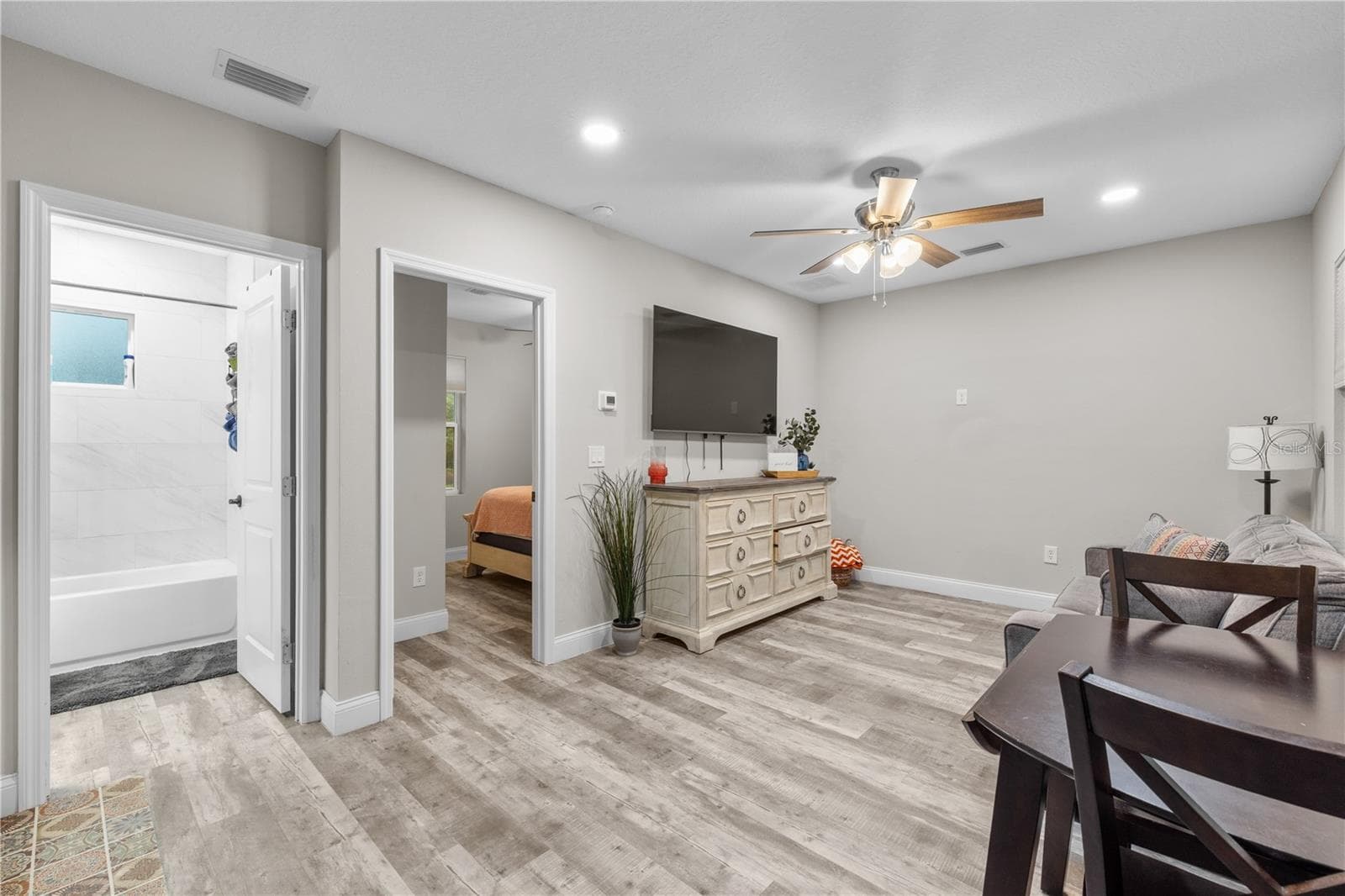 MIL - 4134 N NEBRASKA AVE, TAMPA