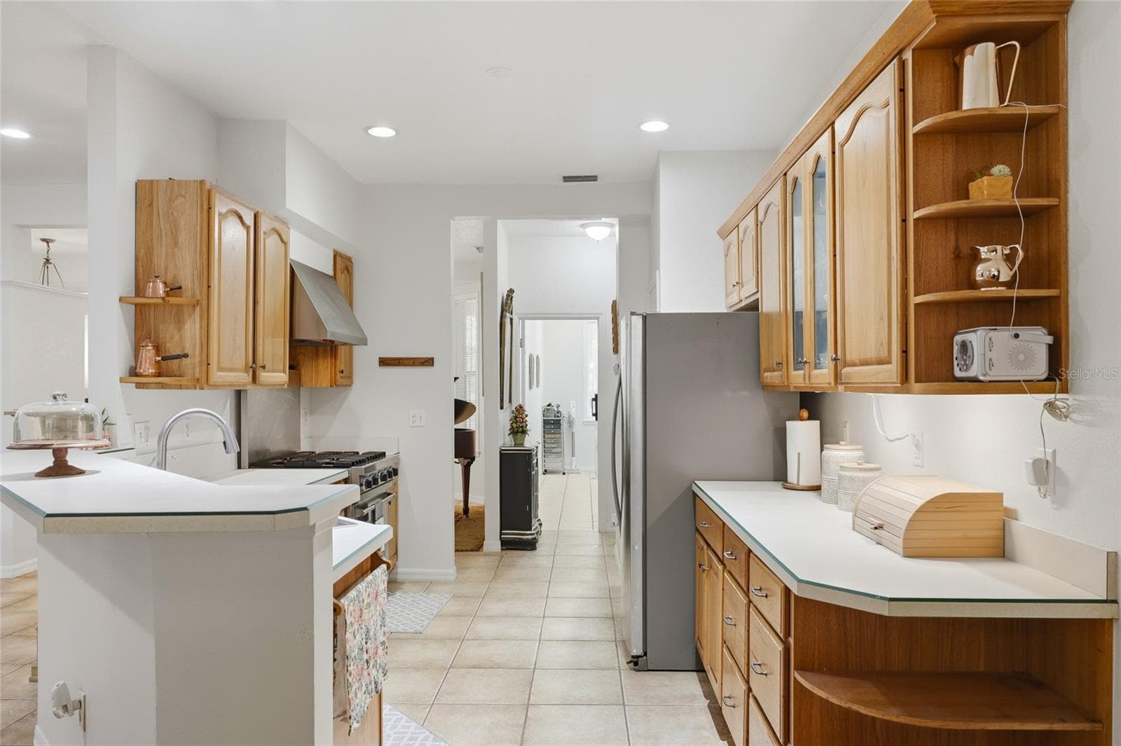 Kitchen space - 502 PALM DR, WINTER GARDEN