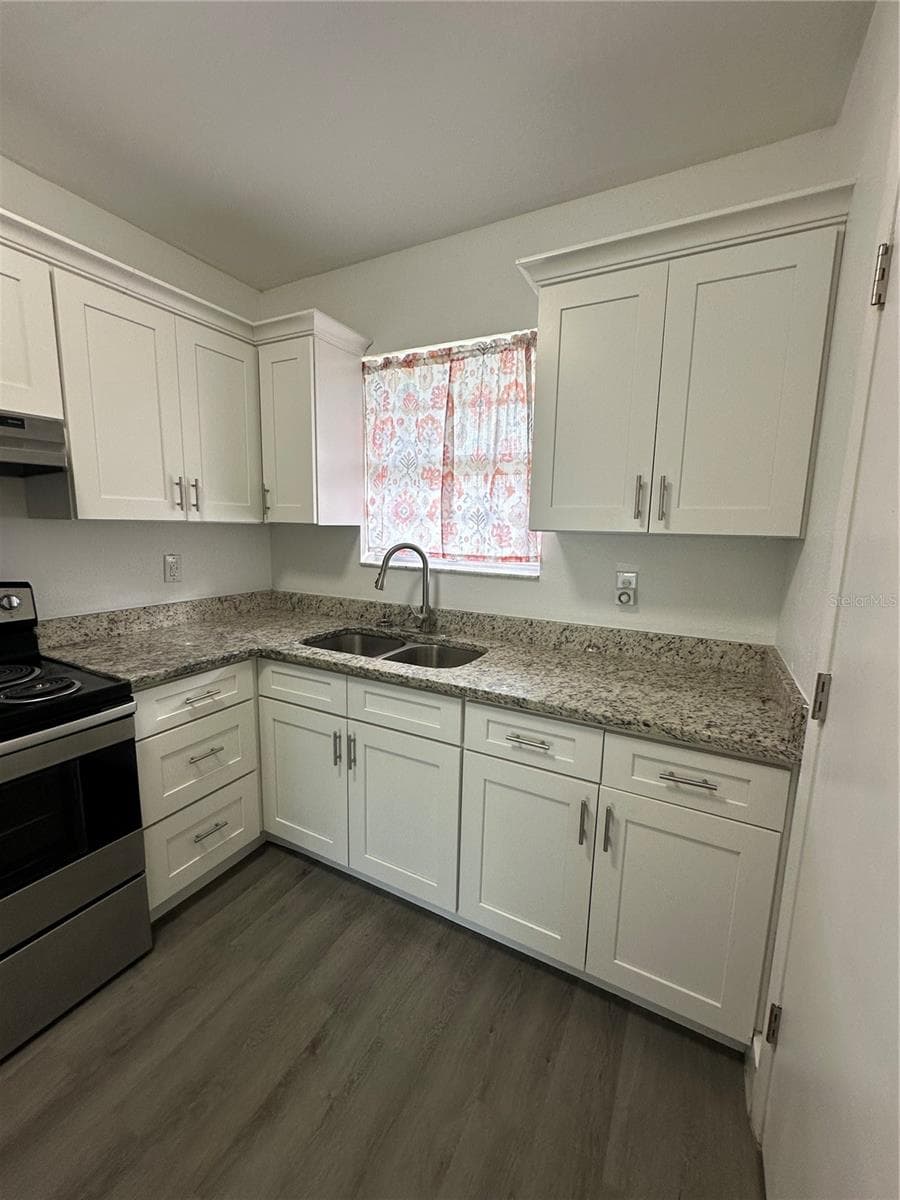 Single Family Residence at 4211 SW 145TH PLACE RD, OCALA, photo 2 of 16