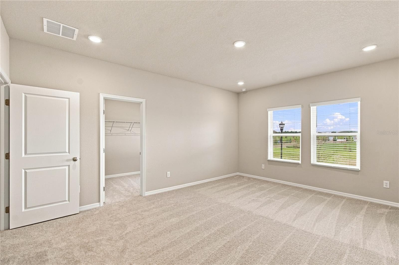 Owner Retreat - 5592 COOPERS HAWK CT, ST CLOUD