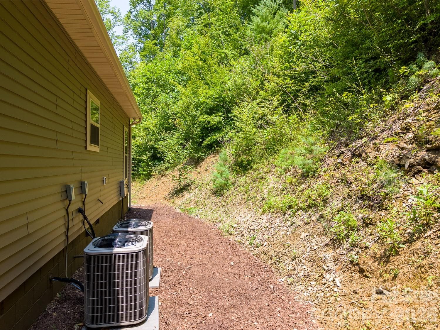 Single Family Residence at 13 Cullsiah Cove Road, Robbinsville, photo 43 of 48