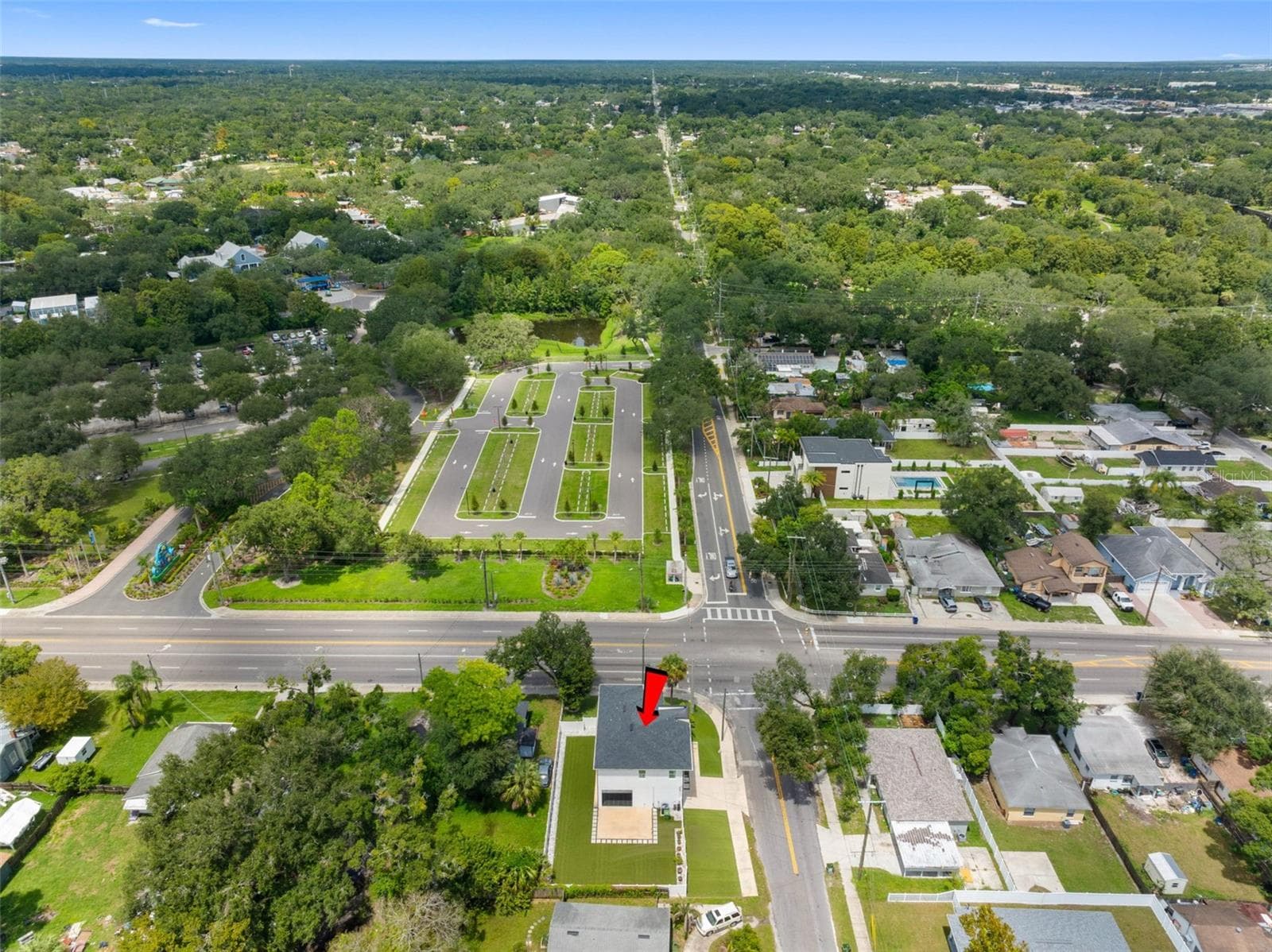 Single Family Residence at 902 W SLIGH AVE, TAMPA, photo 57 of 70