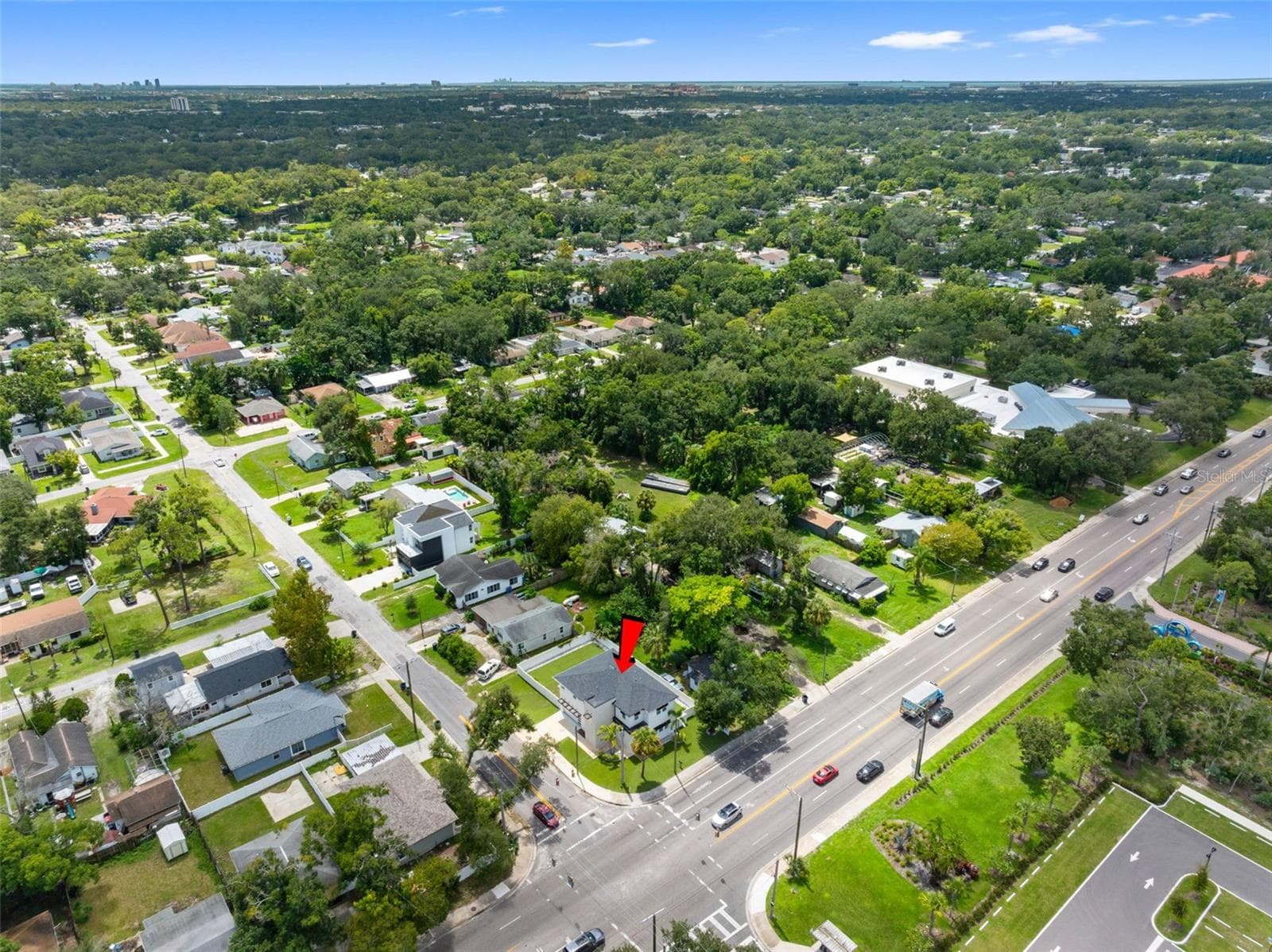 Single Family Residence at 902 W SLIGH AVE, TAMPA, photo 60 of 70