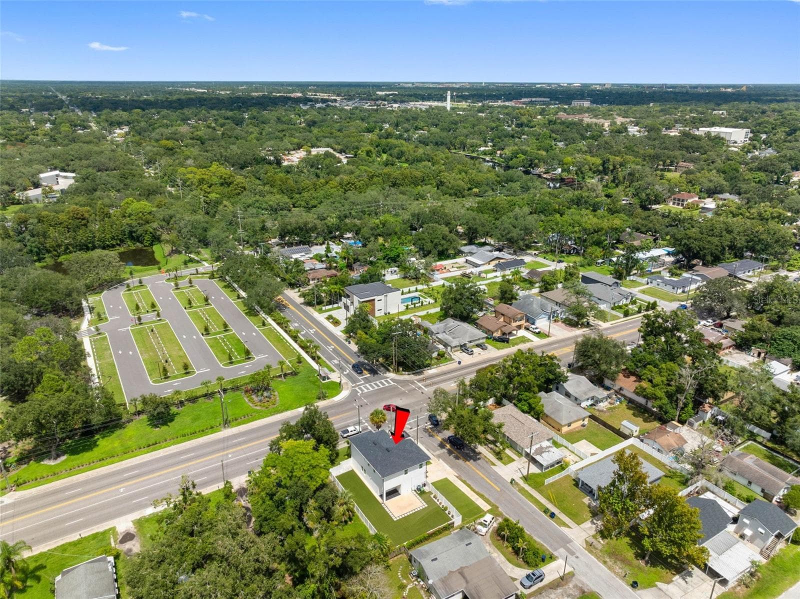 Single Family Residence at 902 W SLIGH AVE, TAMPA, photo 66 of 70