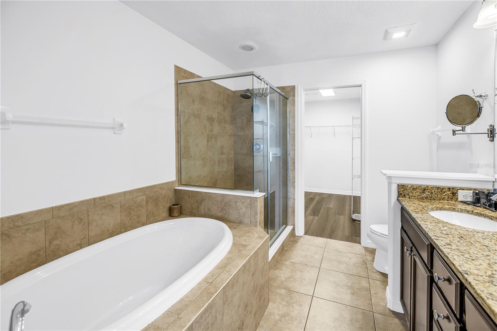 Townhouse at 9715 BAY GROVE LN, TAMPA, photo 22 of 46