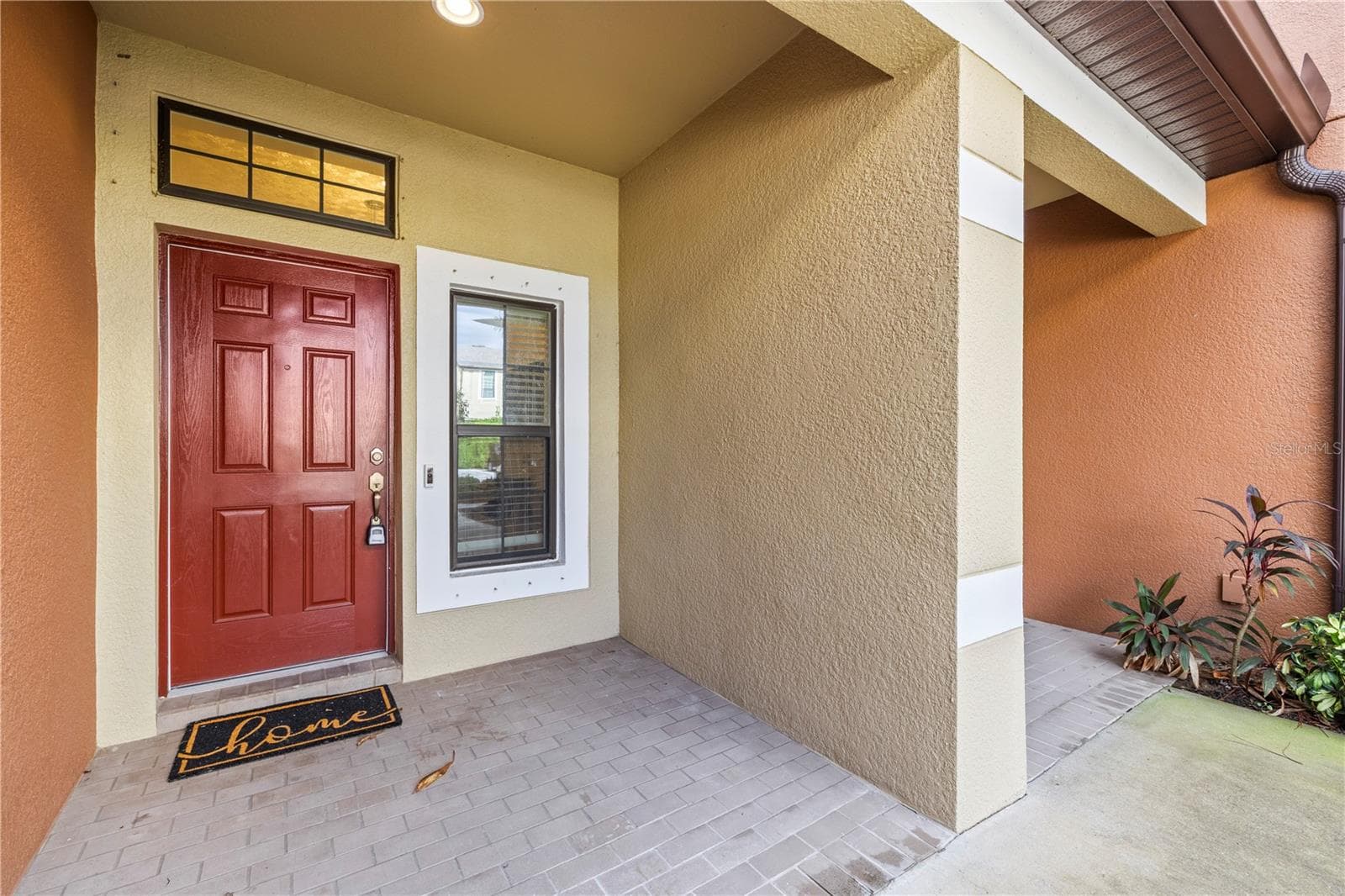 Townhouse at 9208 FOX SPARROW RD, TAMPA, photo 6 of 61
