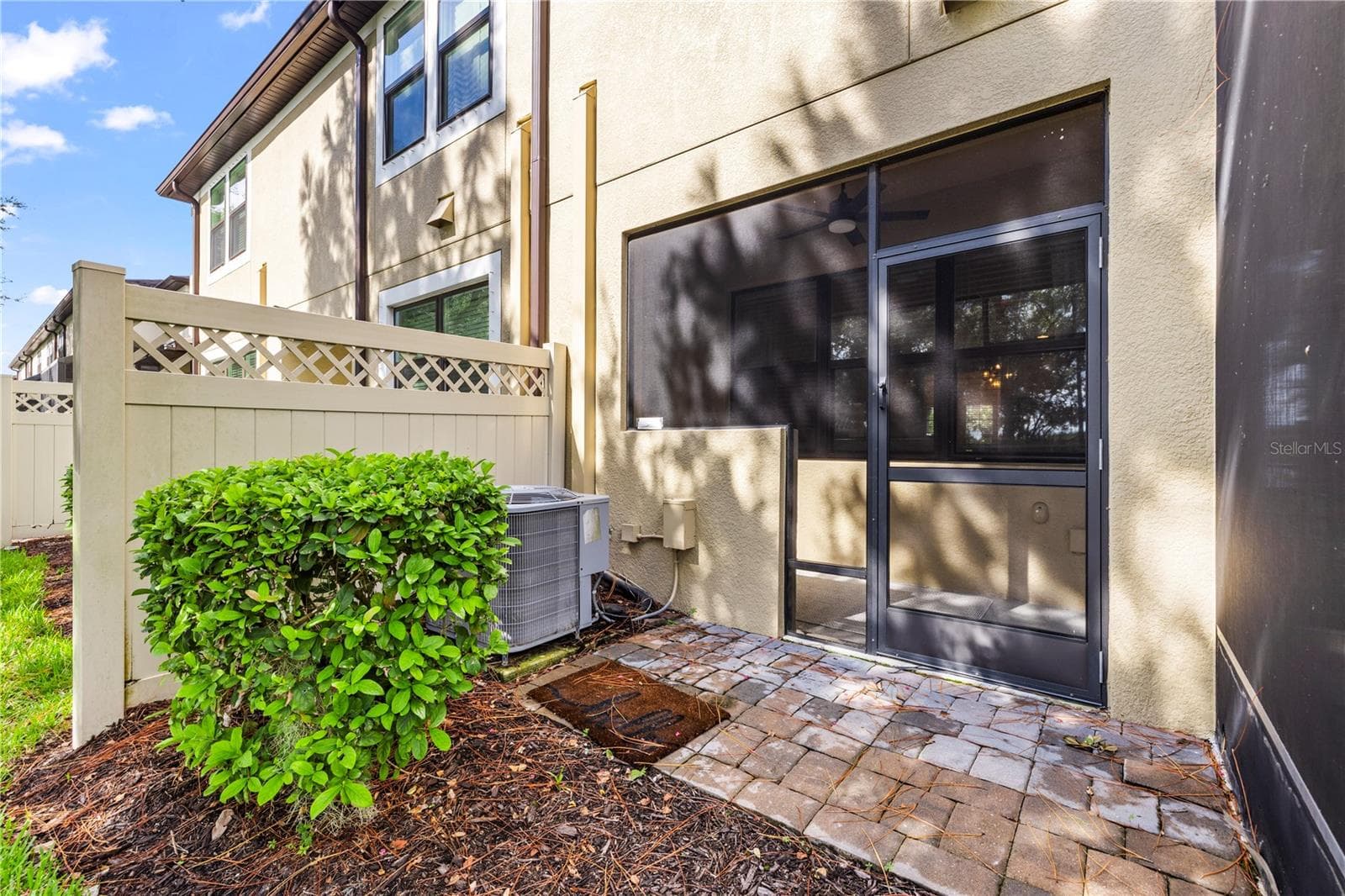 Townhouse at 9208 FOX SPARROW RD, TAMPA, photo 44 of 61