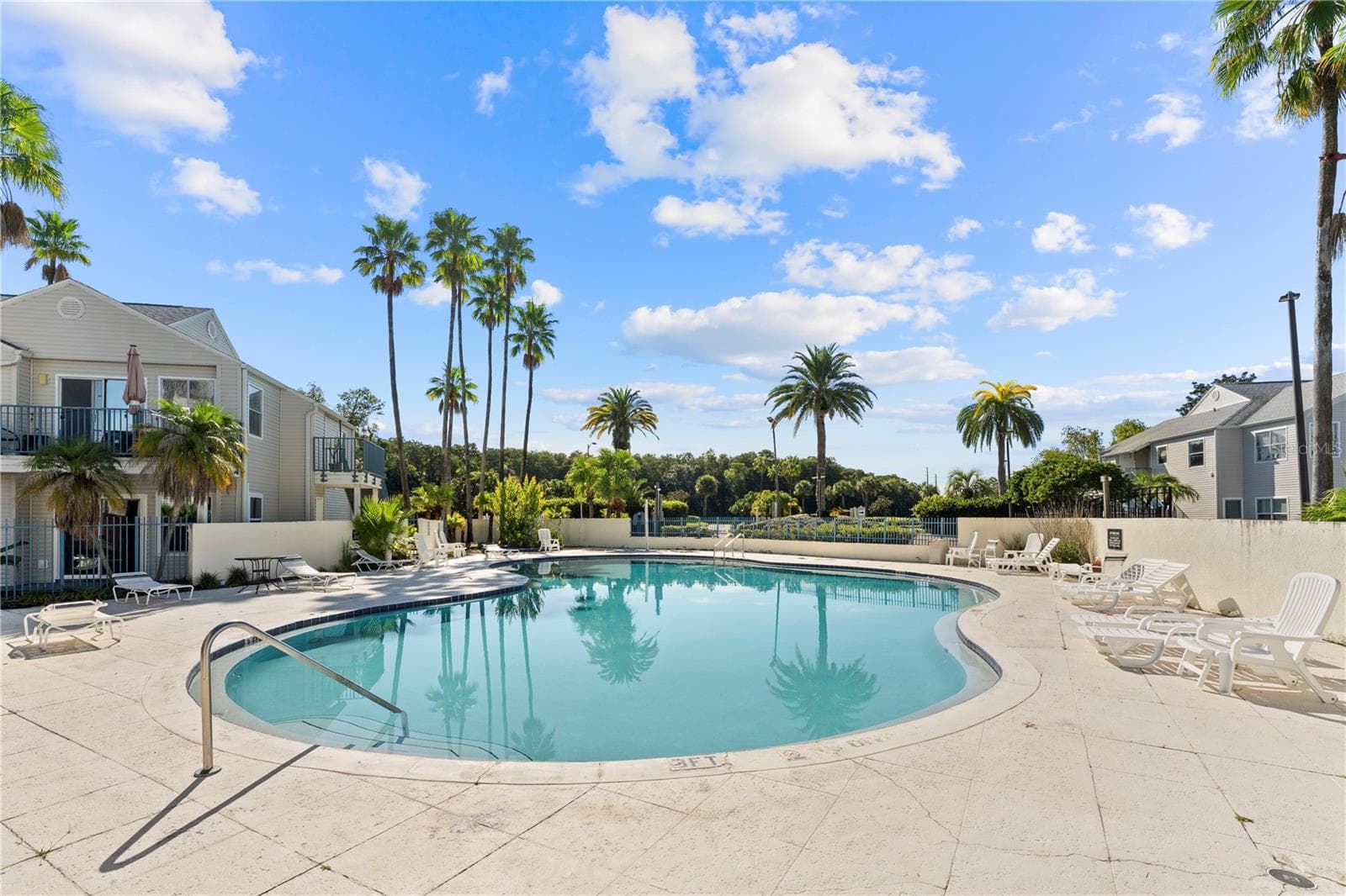 Community Pool - 2508 WOODGATE BLVD #105, ORLANDO