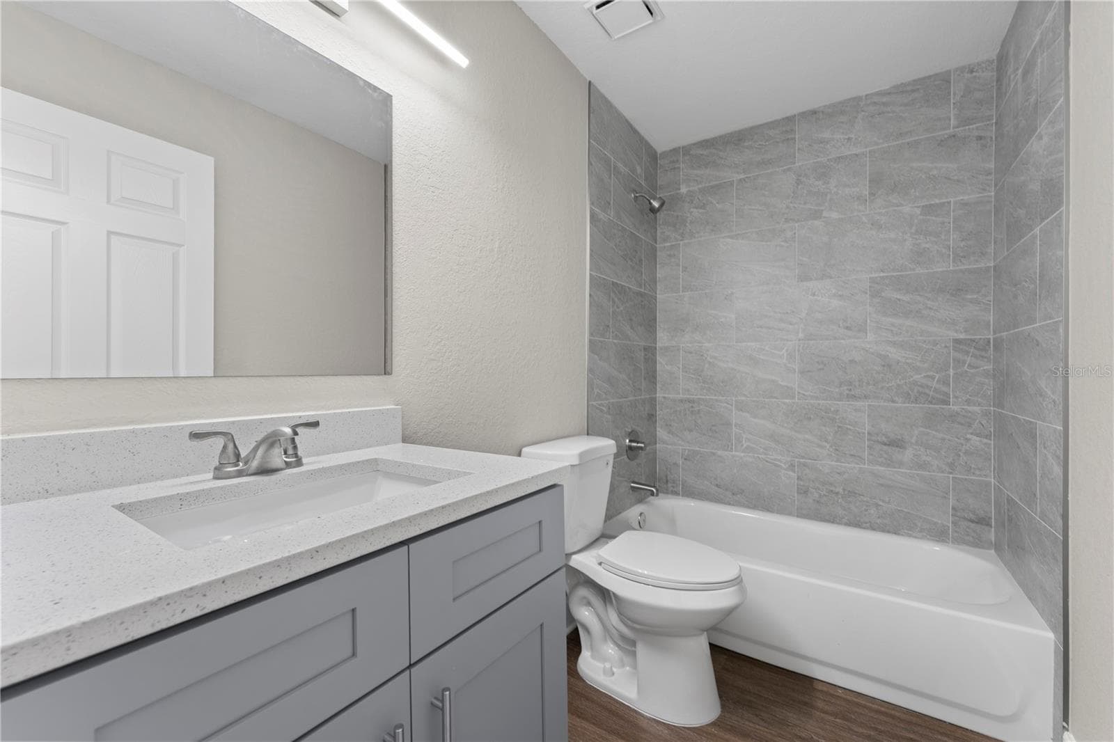 Bathroom - 2508 WOODGATE BLVD #105, ORLANDO