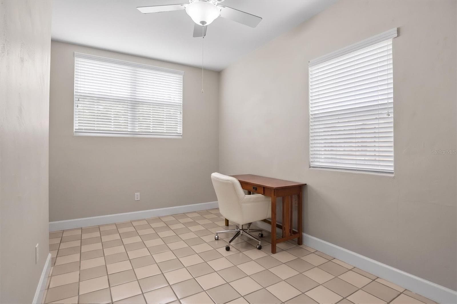 Single Family Residence at 2603 CLEVELAND HEIGHTS BLVD, LAKELAND, photo 12 of 43