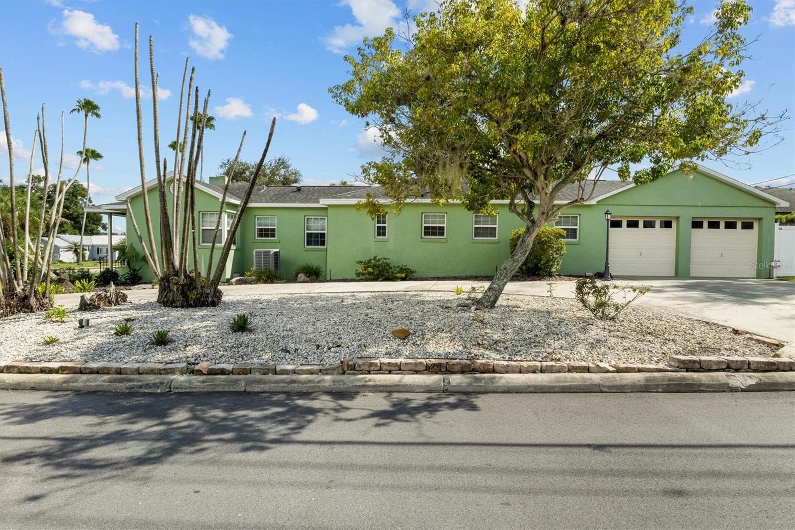 Single Family Residence at 2603 CLEVELAND HEIGHTS BLVD, LAKELAND, photo 35 of 43