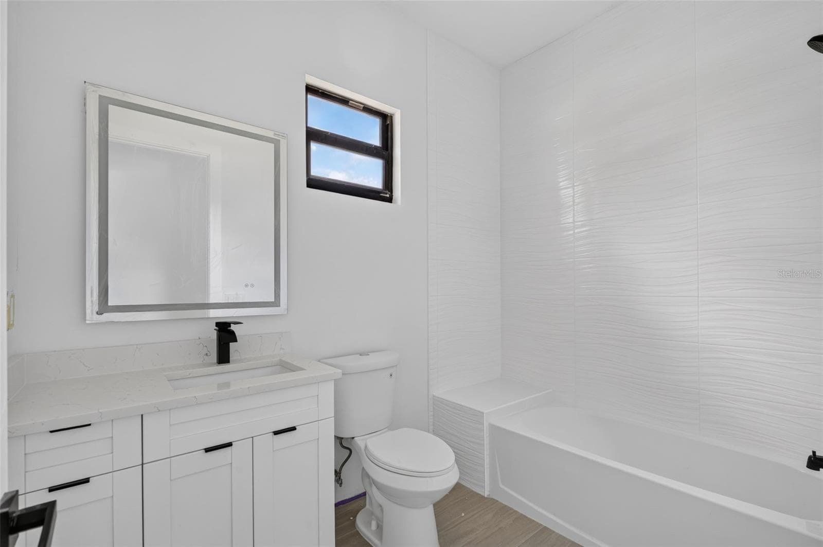Guest Bathroom - 22333 ELMIRA BLVD, PORT CHARLOTTE