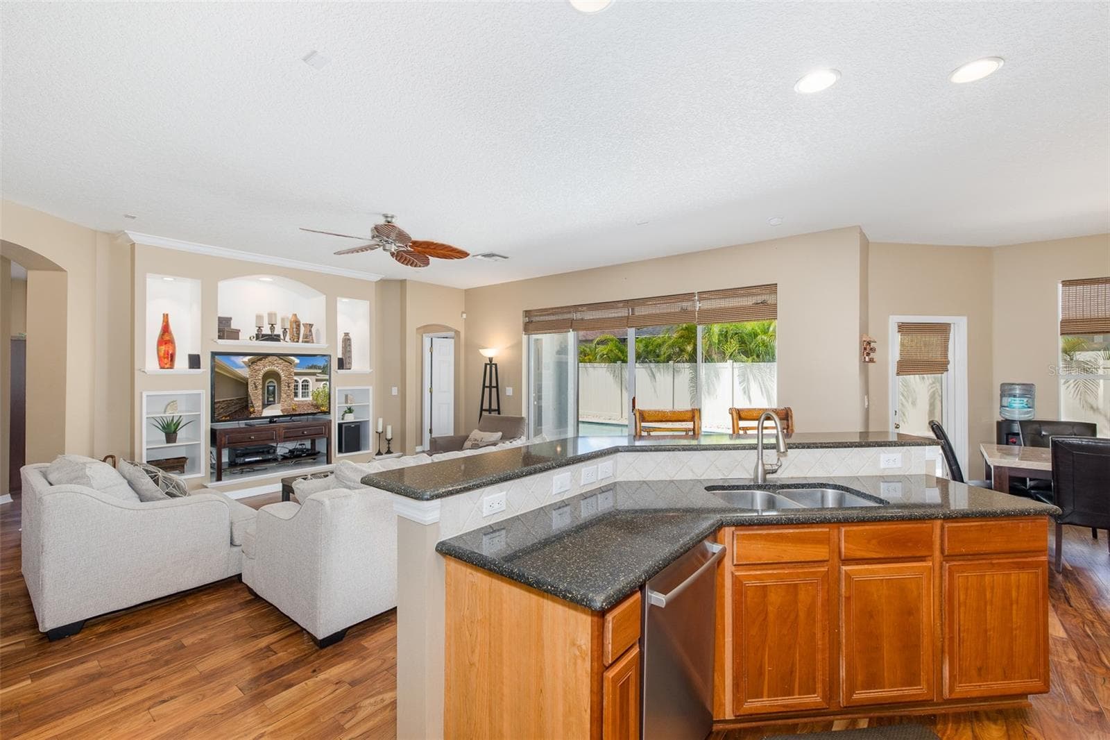 Single Family Residence at 15220 OCTAVIA LN, ODESSA, photo 16 of 75