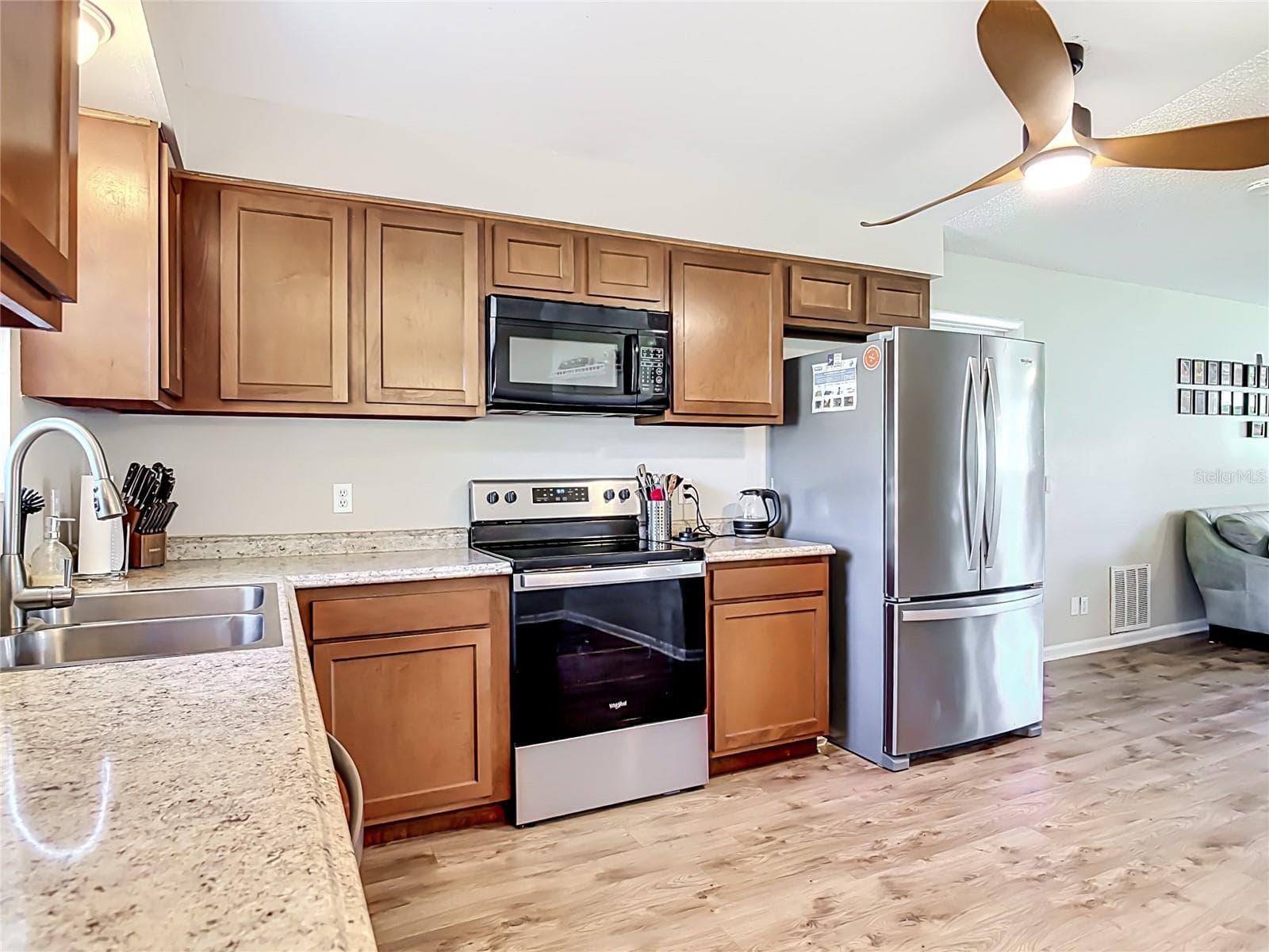 Single Family Residence at 97 S COURTLAND BLVD, DELTONA, photo 23 of 60