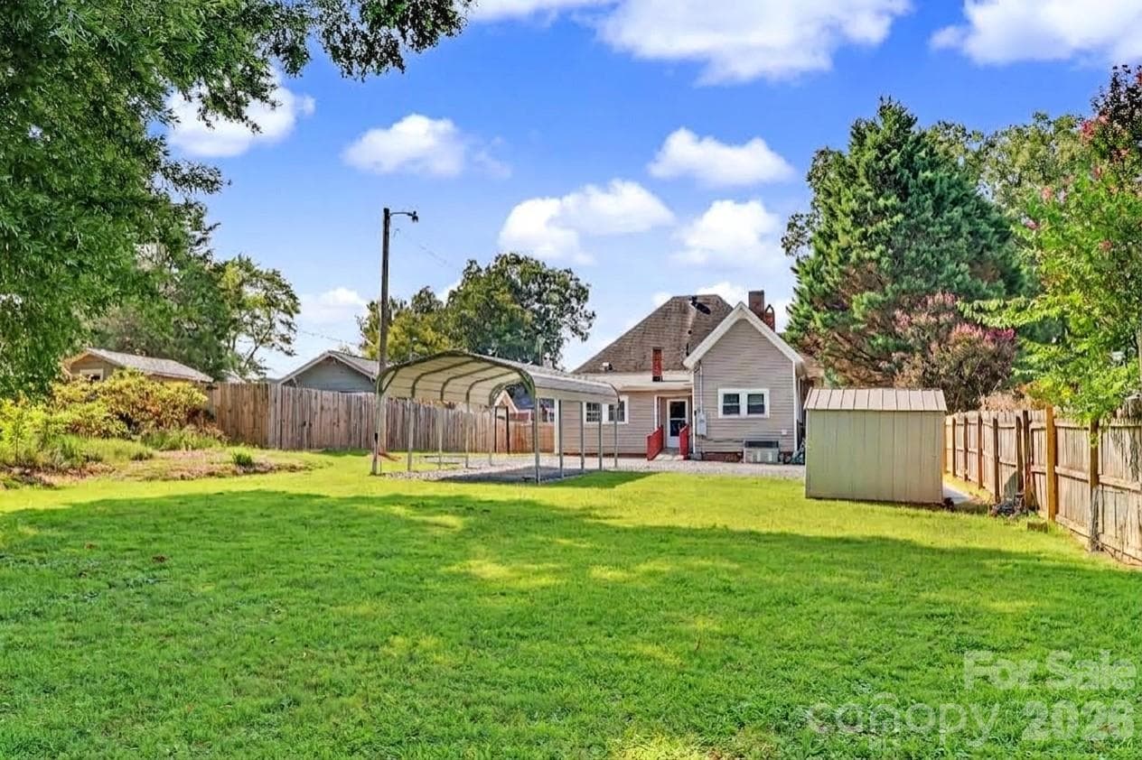 Duplex at 218 Wilson Street, Albemarle, photo 24 of 30