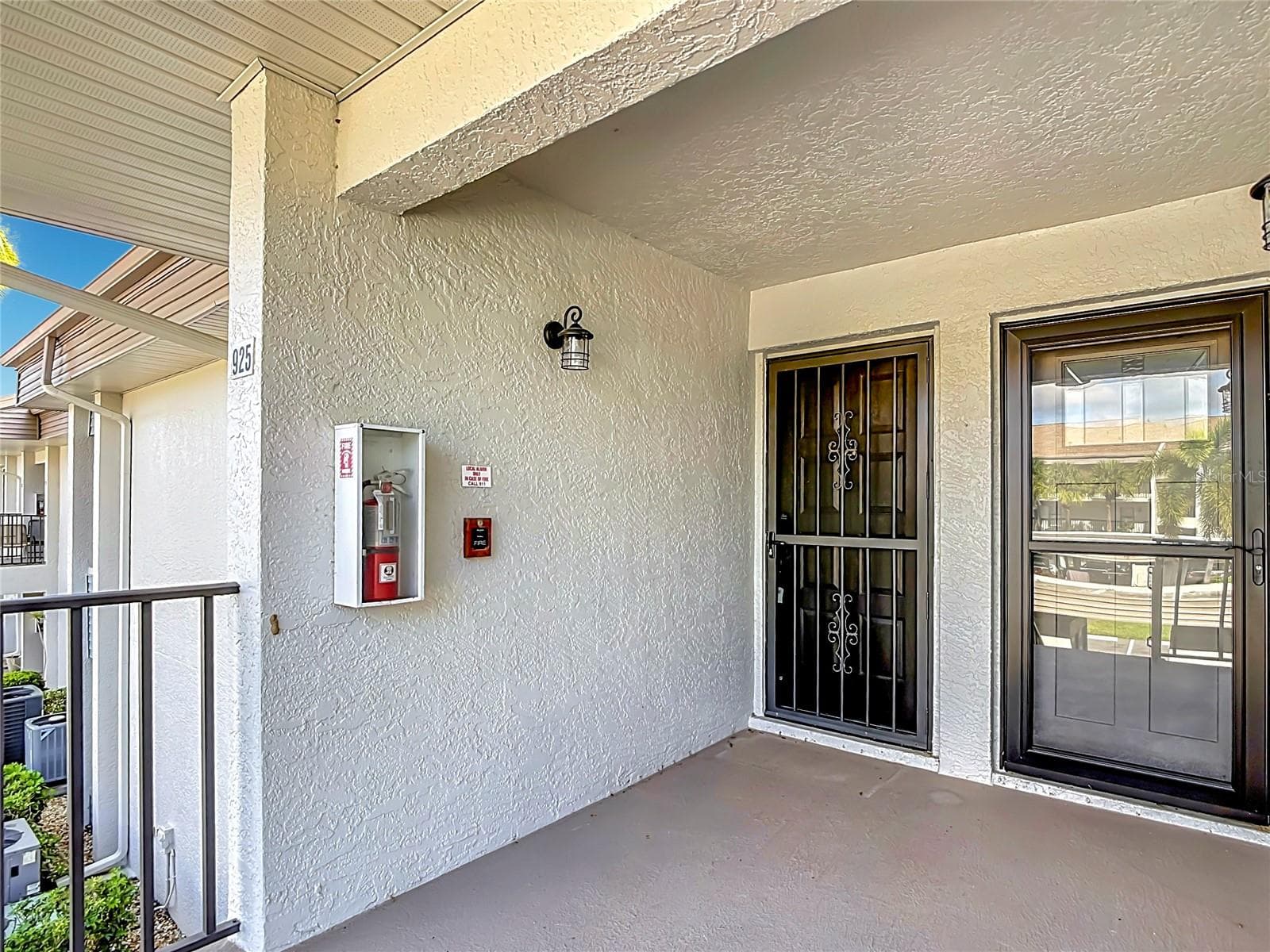 Condominium at 5925 TRAILWINDS DR #925, FORT MYERS, photo 3 of 52