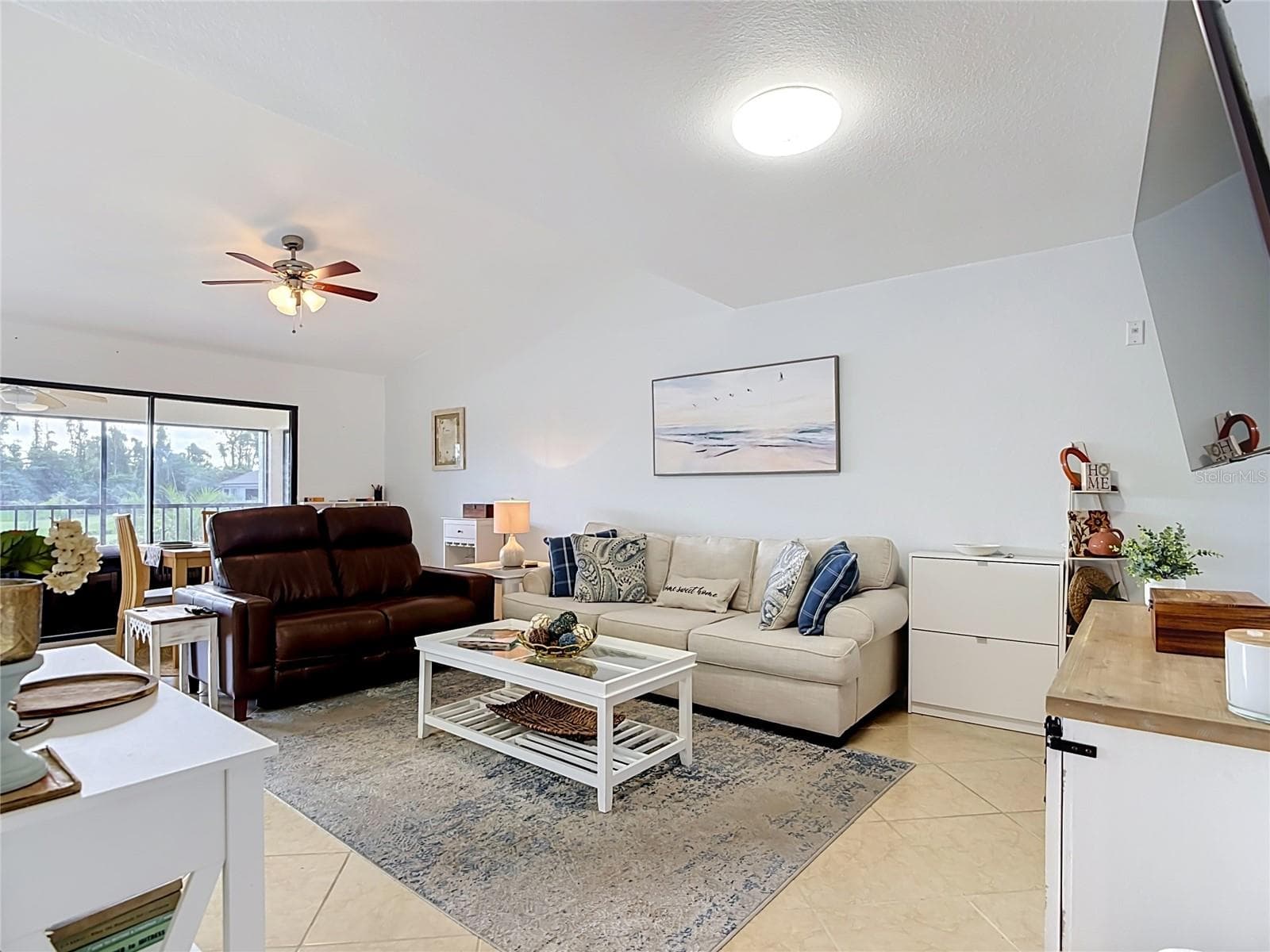 Condominium at 5925 TRAILWINDS DR #925, FORT MYERS, photo 5 of 52