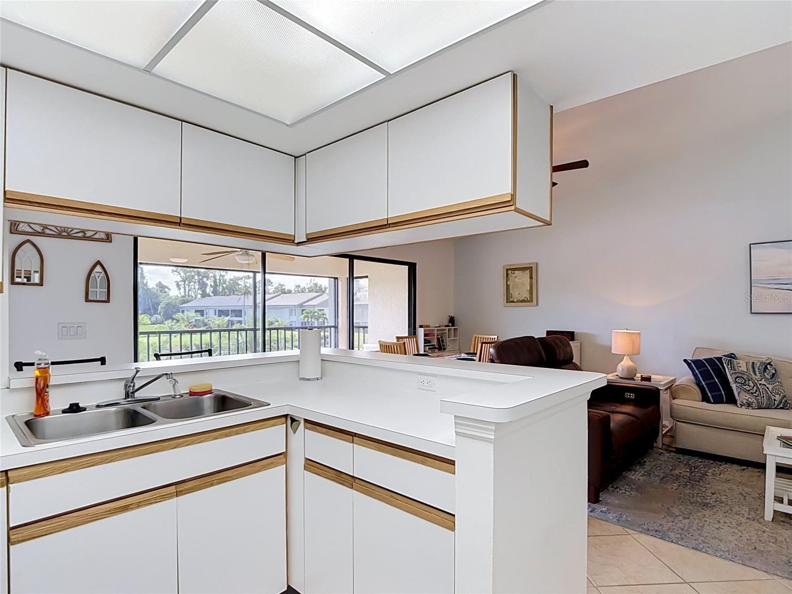 Condominium at 5925 TRAILWINDS DR #925, FORT MYERS, photo 14 of 52