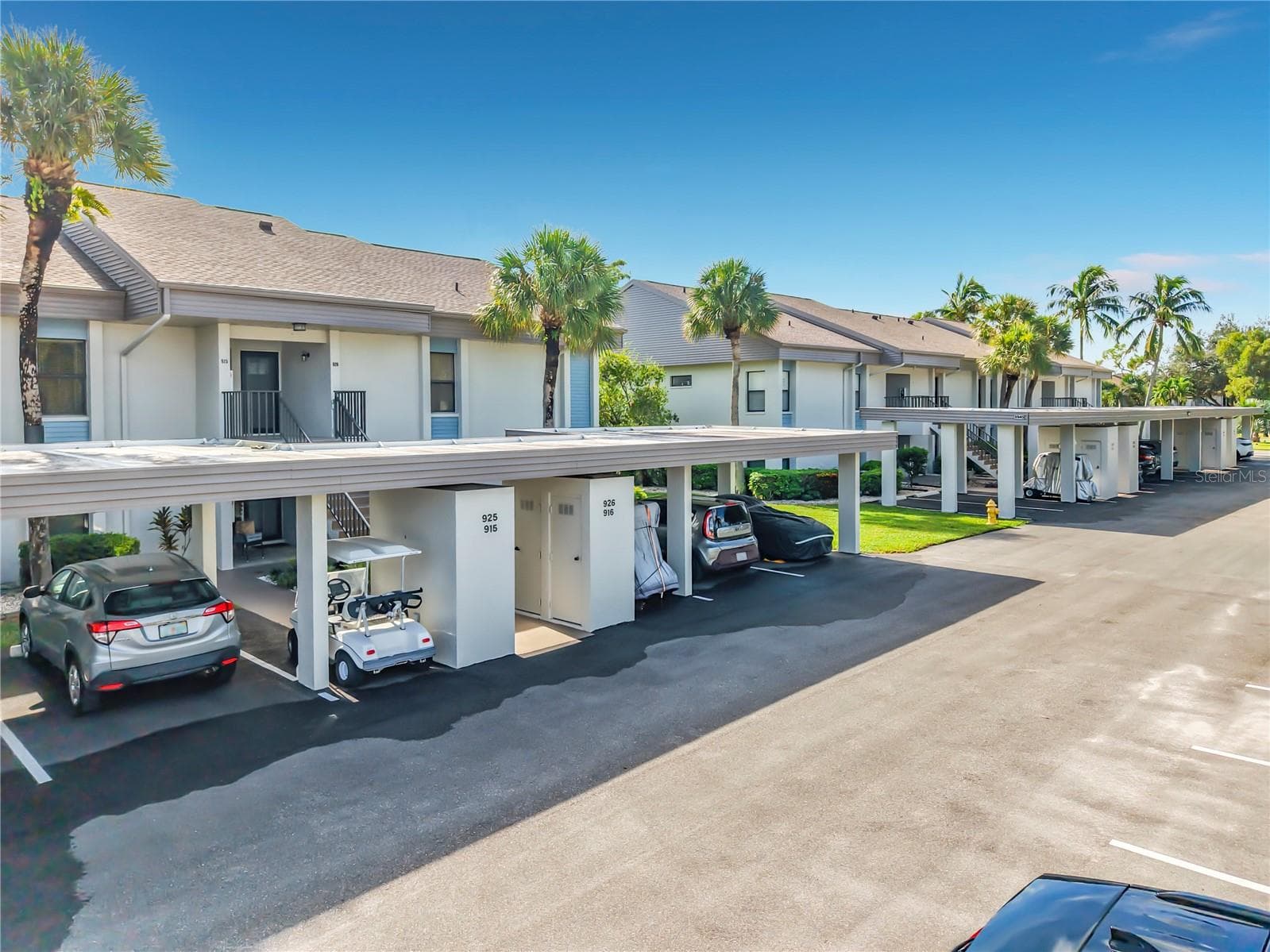 Condominium at 5925 TRAILWINDS DR #925, FORT MYERS, photo 39 of 52