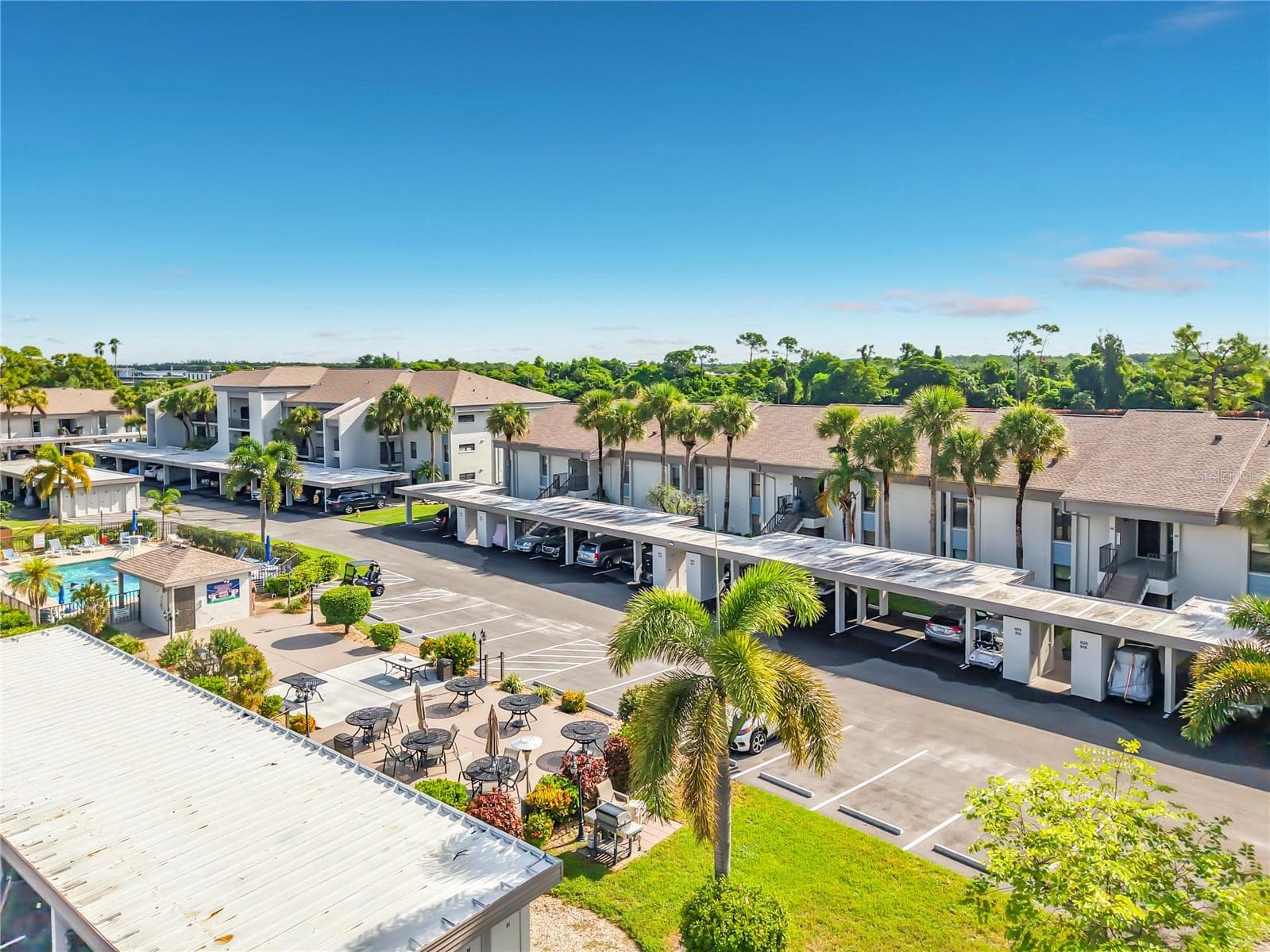 Condominium at 5925 TRAILWINDS DR #925, FORT MYERS, photo 47 of 52