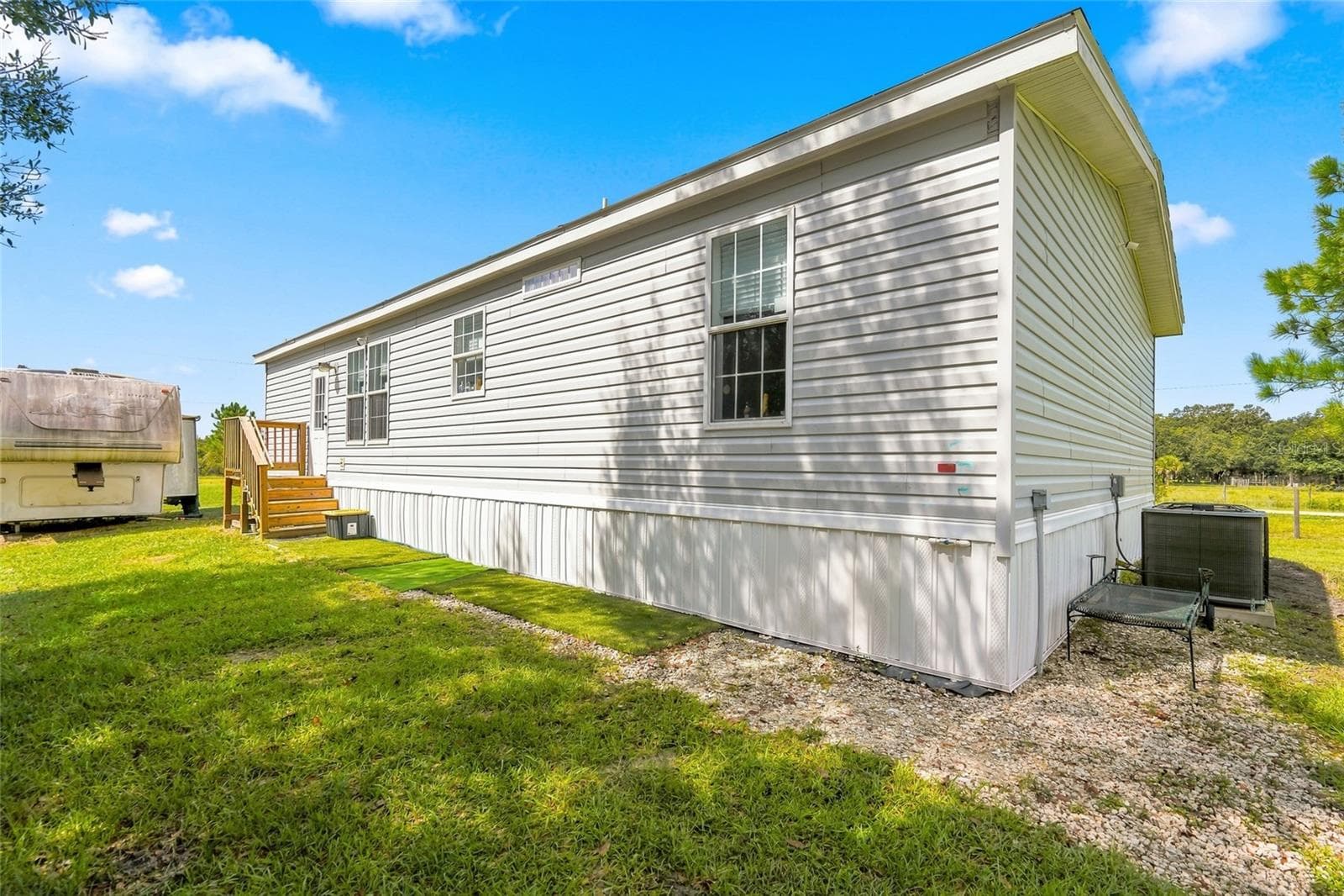 Manufactured Home at 20967 NW 250TH ST, OKEECHOBEE, photo 29 of 44