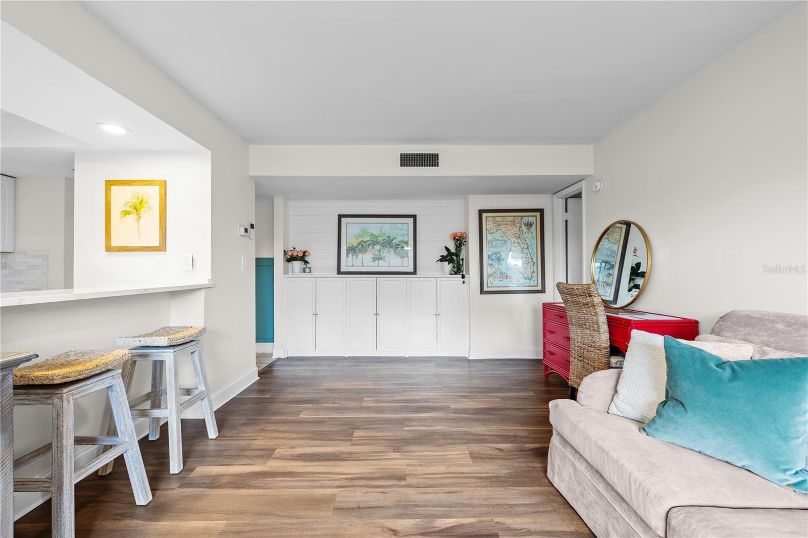 Condominium at 782 VILLAGE LAKE TER N #103, ST PETERSBURG, photo 20 of 44