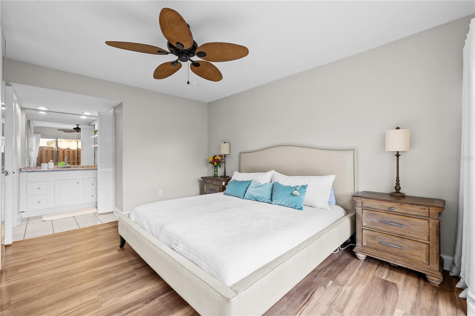 Condominium at 782 VILLAGE LAKE TER N #103, ST PETERSBURG, photo 22 of 44