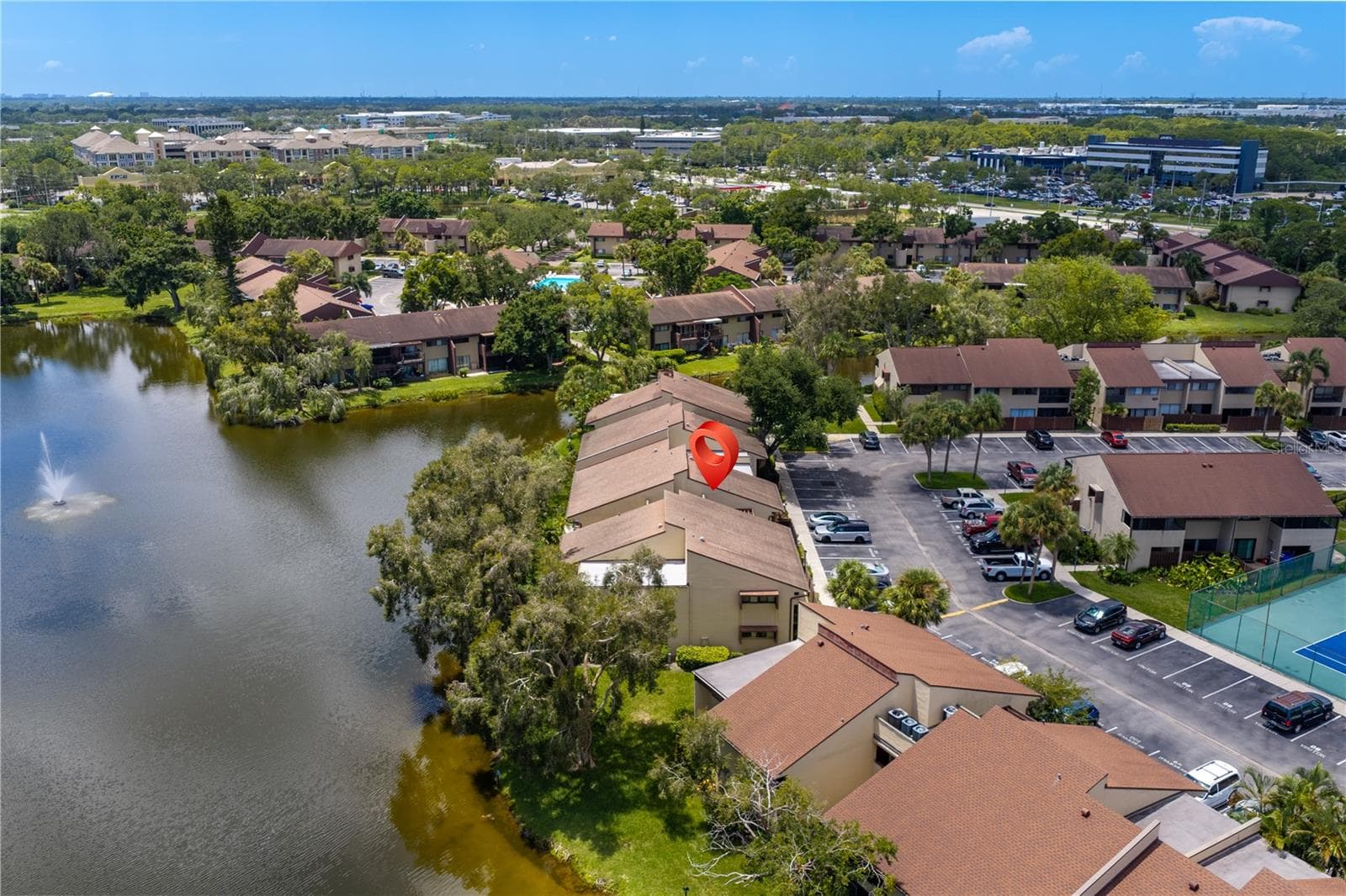 Condominium at 782 VILLAGE LAKE TER N #103, ST PETERSBURG, photo 41 of 44