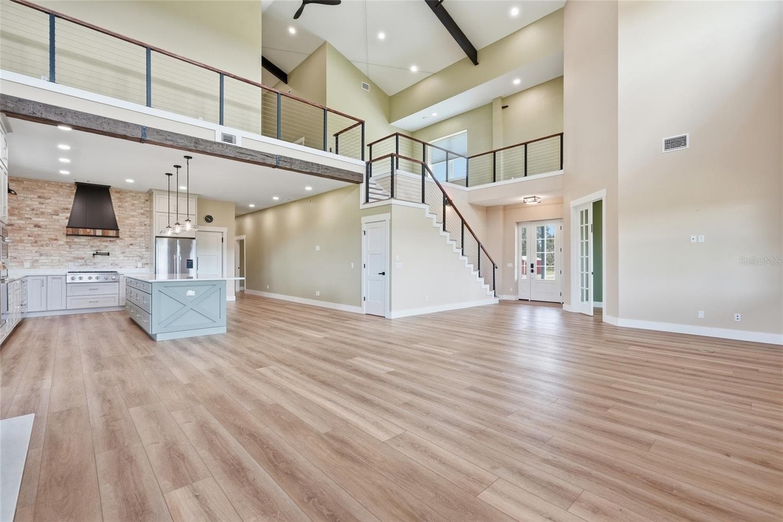 Single Family Residence at 3321 SW MARTIN LN, ARCADIA, photo 2 of 55