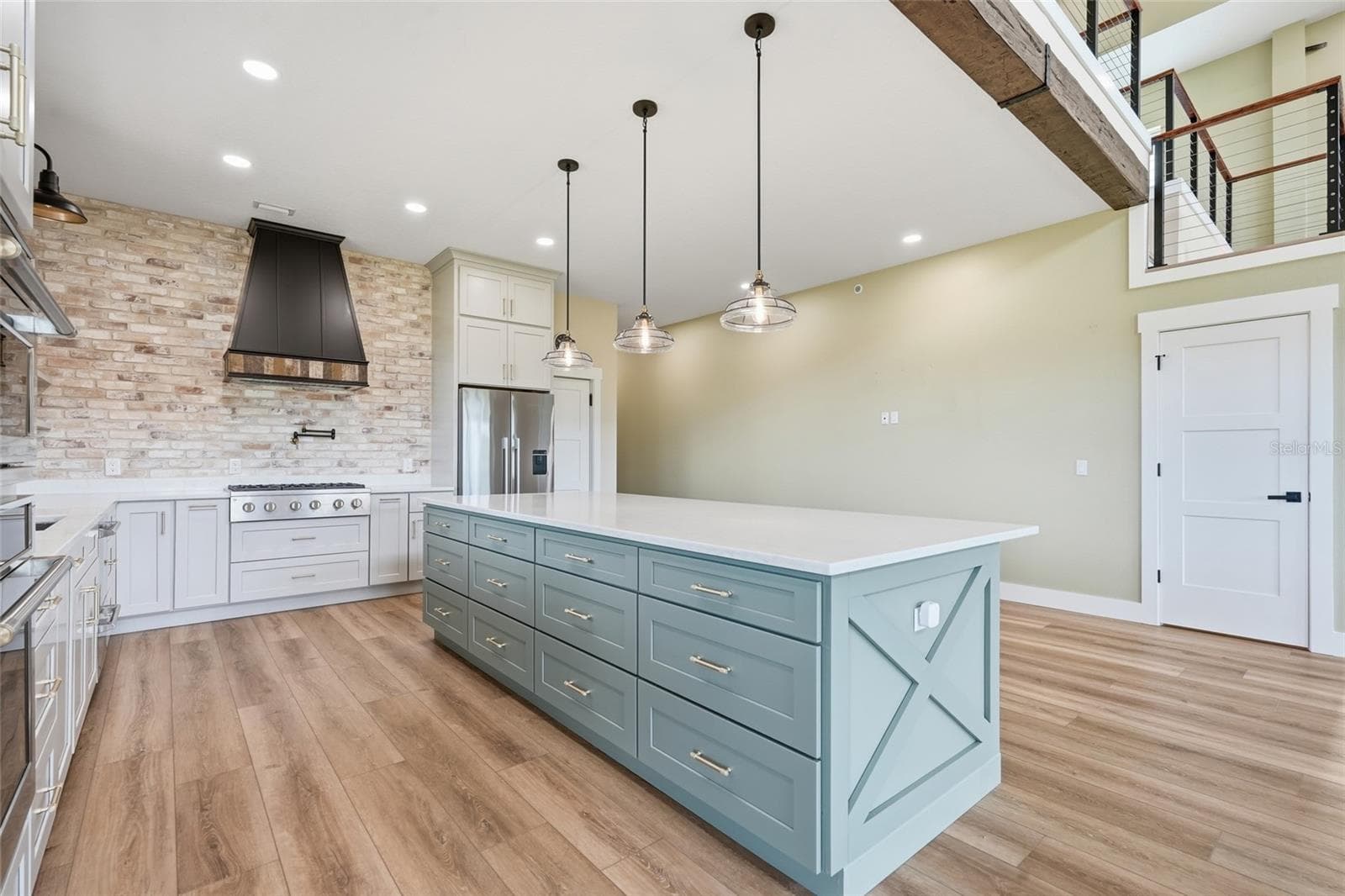 Single Family Residence at 3321 SW MARTIN LN, ARCADIA, photo 5 of 55