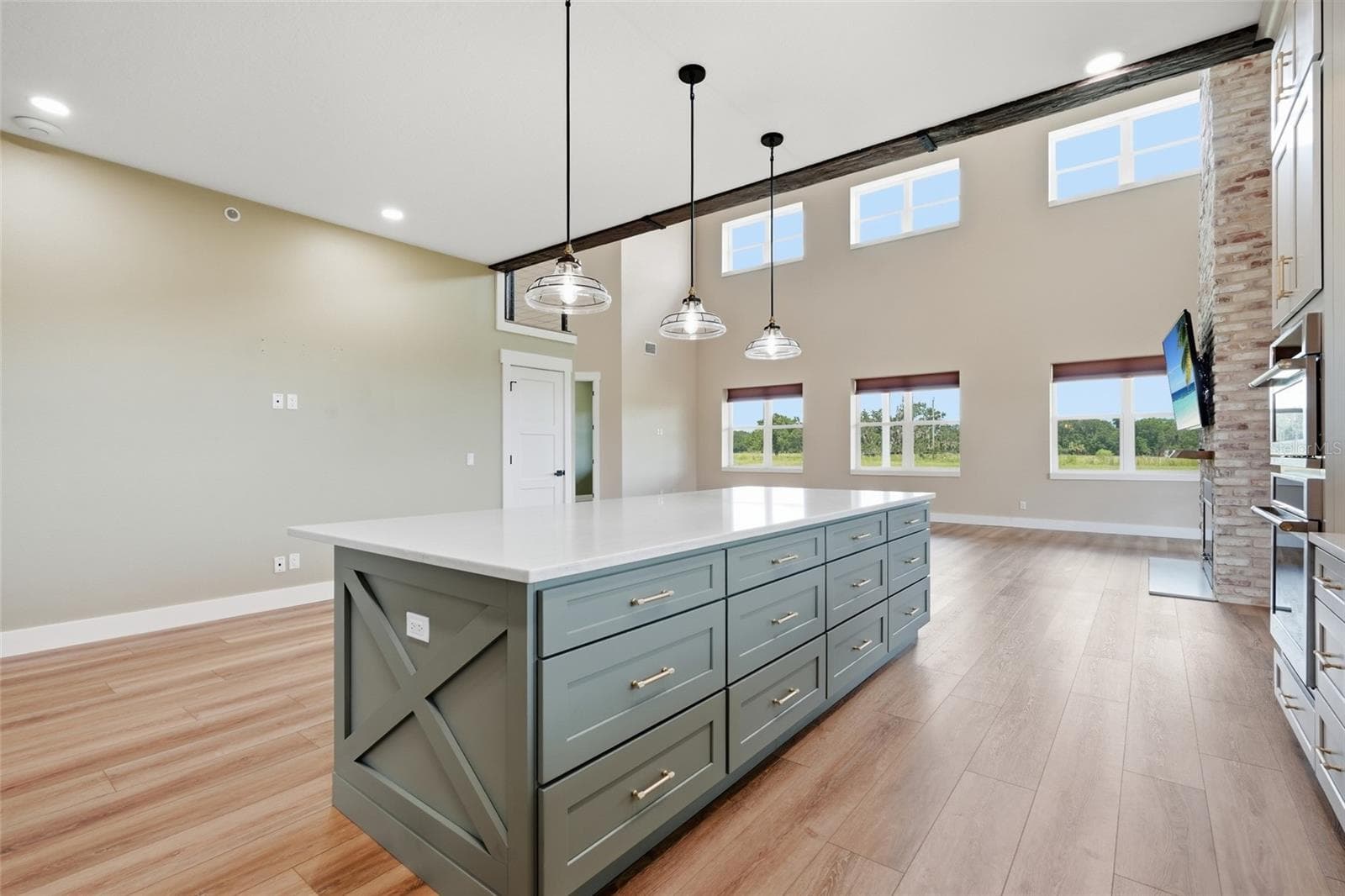 Single Family Residence at 3321 SW MARTIN LN, ARCADIA, photo 7 of 55