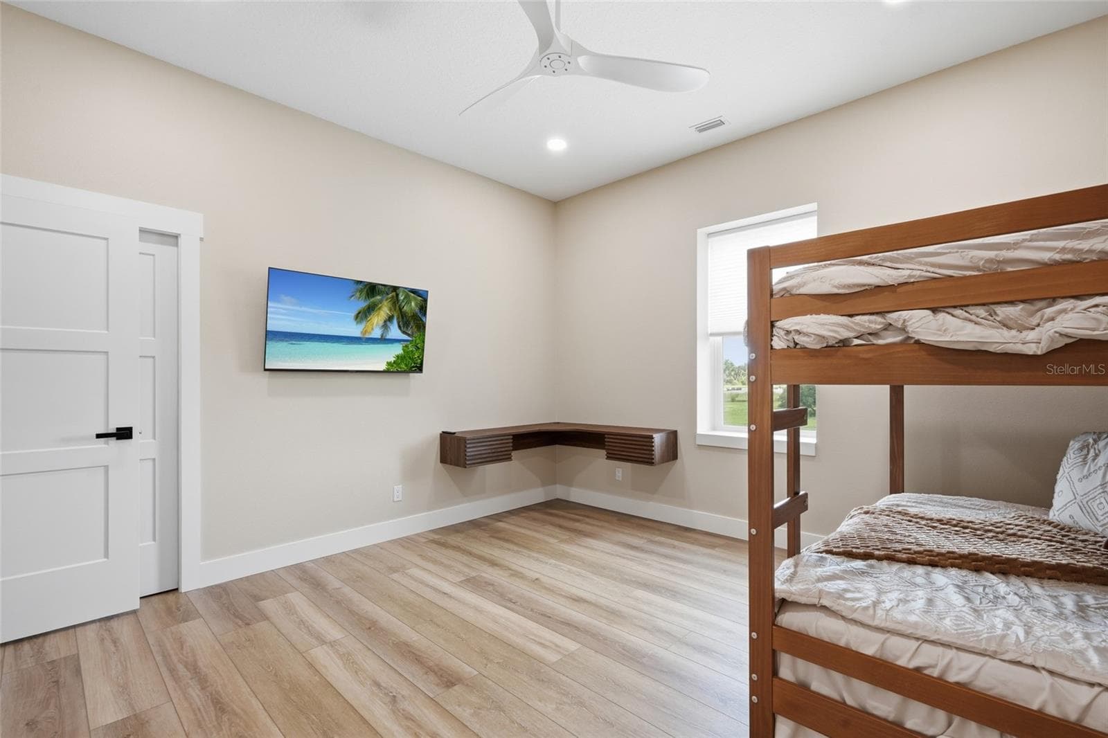 Single Family Residence at 3321 SW MARTIN LN, ARCADIA, photo 24 of 55